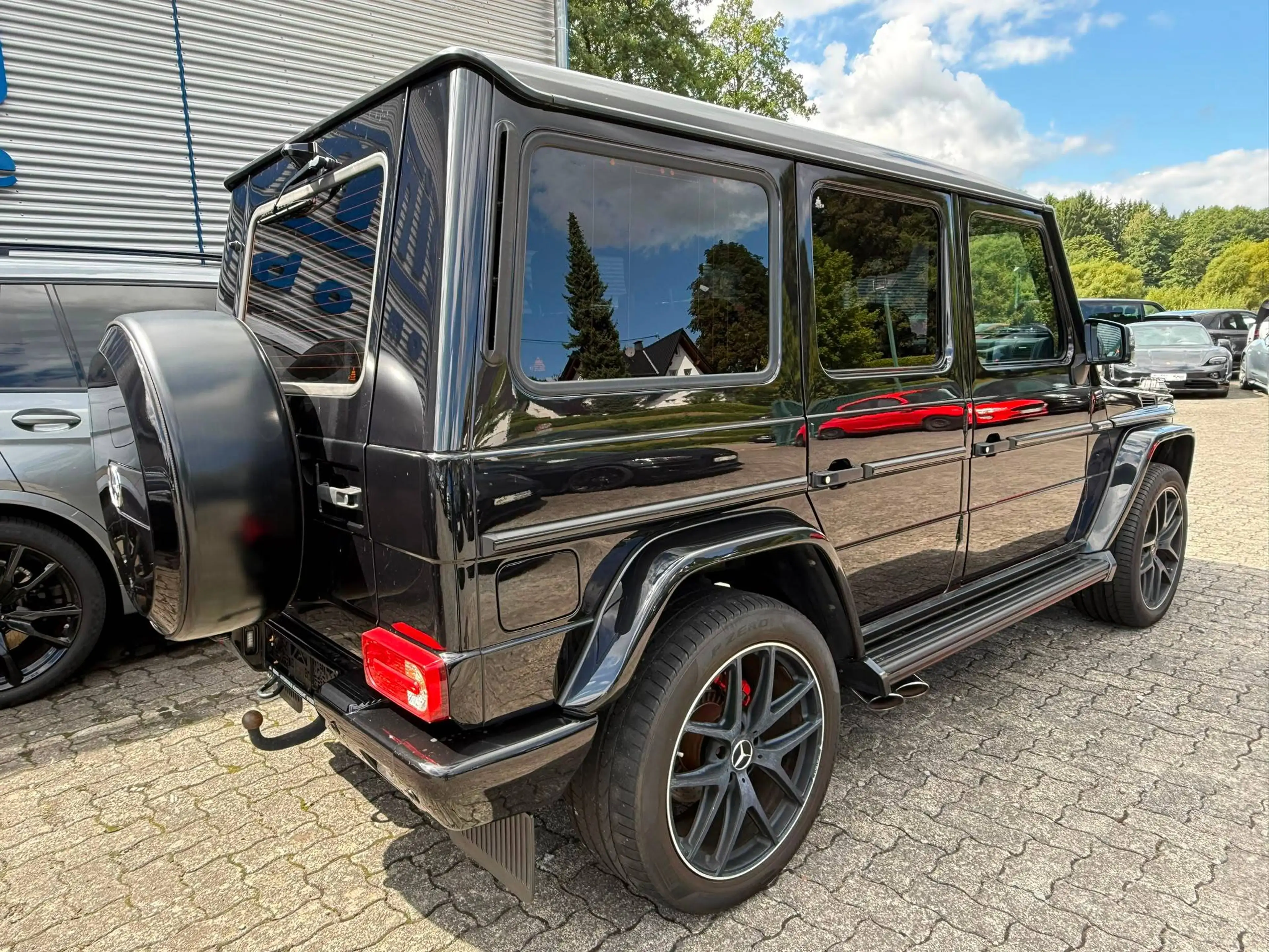 Mercedes-Benz G 63 AMG G 63 AMG Edition 463 , DEutsche Auslieferung, DVD im Fond — photo 4