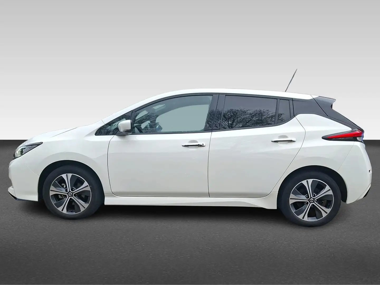 Nissan Leaf e+ N-Connecta 62 kWh Wit - 2