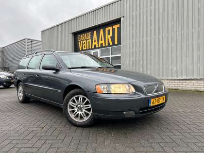 Volvo V70 2.4 Momentum | LEER | AUTOMAAT |