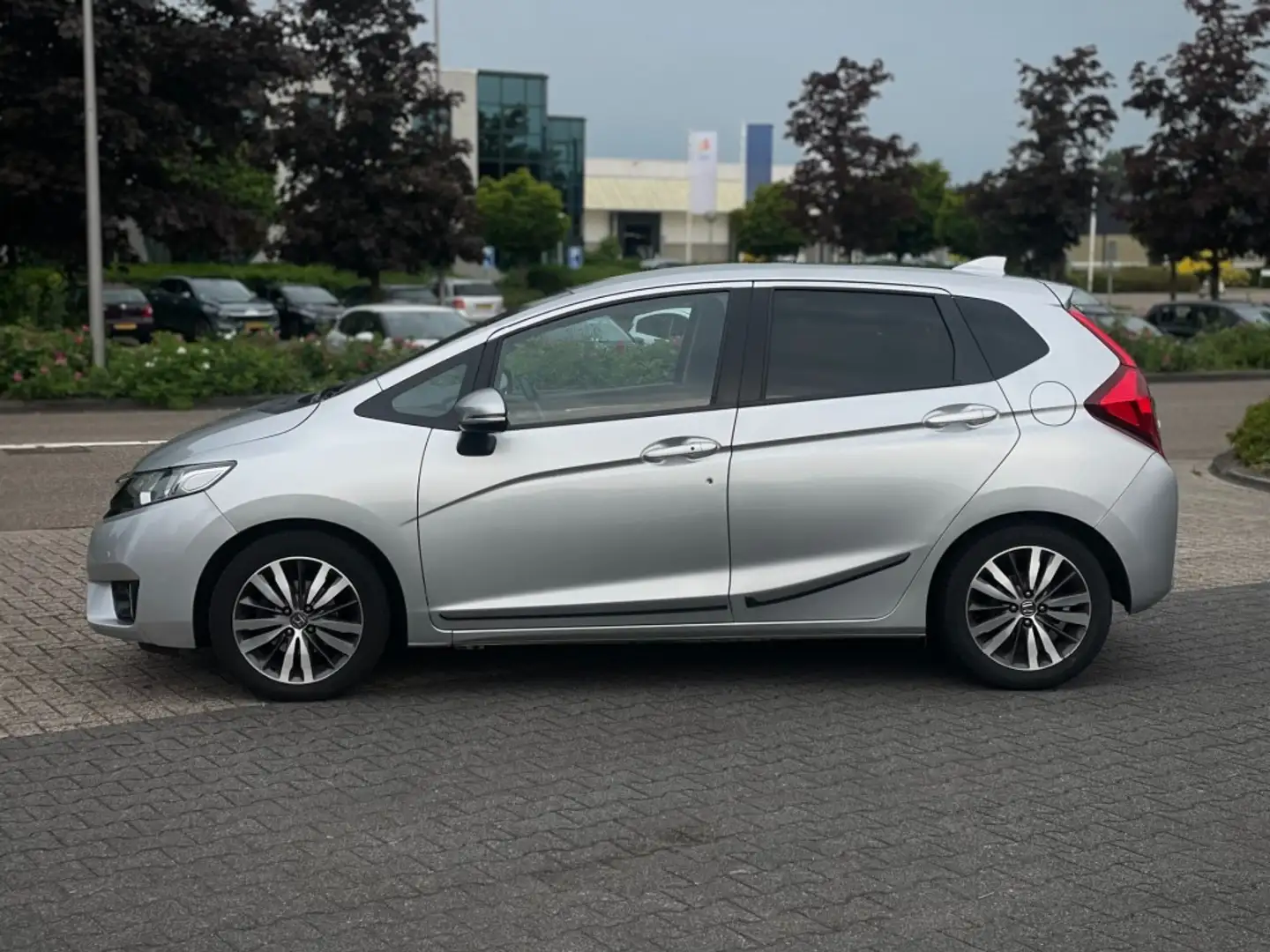 Honda Jazz 1.3 I-VTEC ELEGANCE TREKAAK CAMERA NAVI Gris - 2
