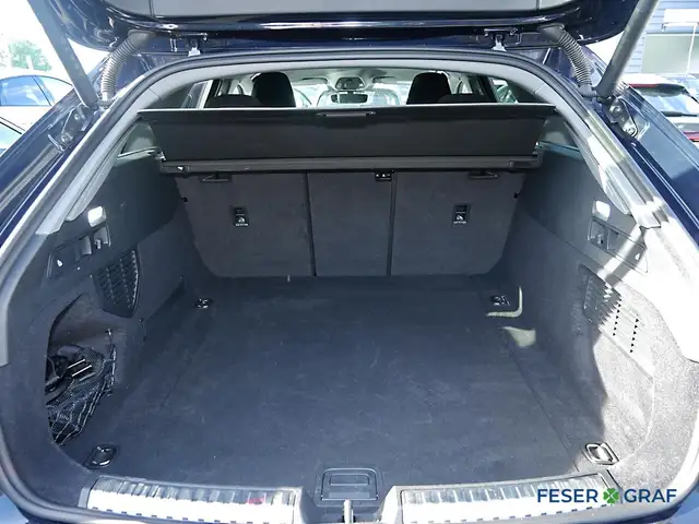 Audi A5 view 9