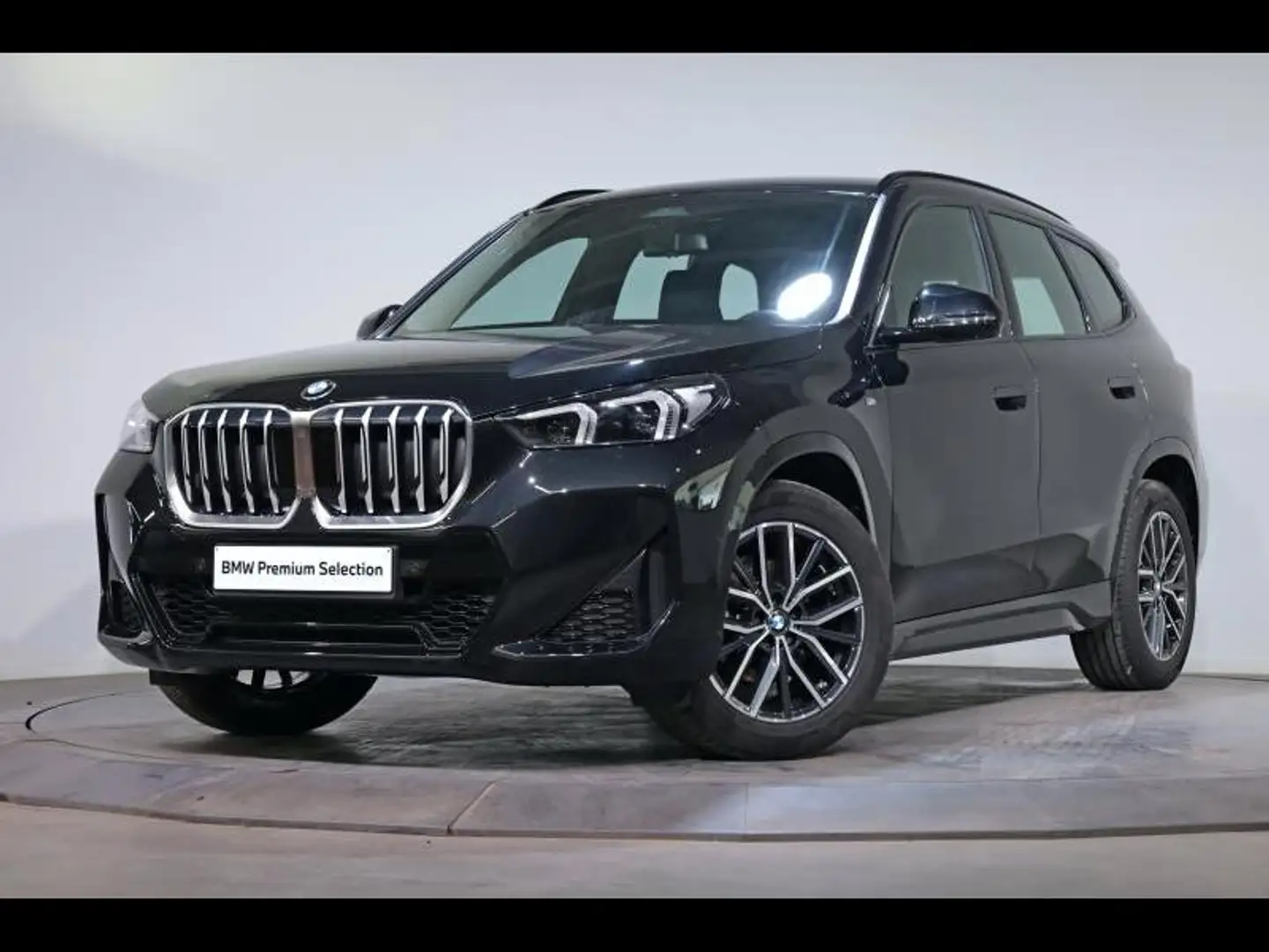 BMW X1 sDrive18i Kit M Sport Zwart - 1