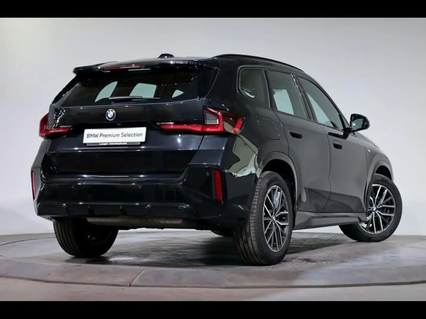 BMW X1 sDrive18i Kit M Sport Zwart - 2
