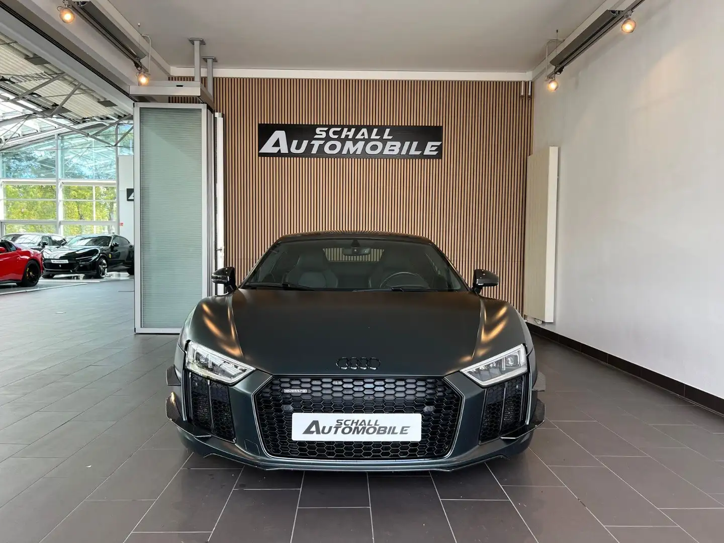 Audi R8 Coupe 5.2 FSI quattro+ *CARBON*CERAMIC*B&O* Grün - 2