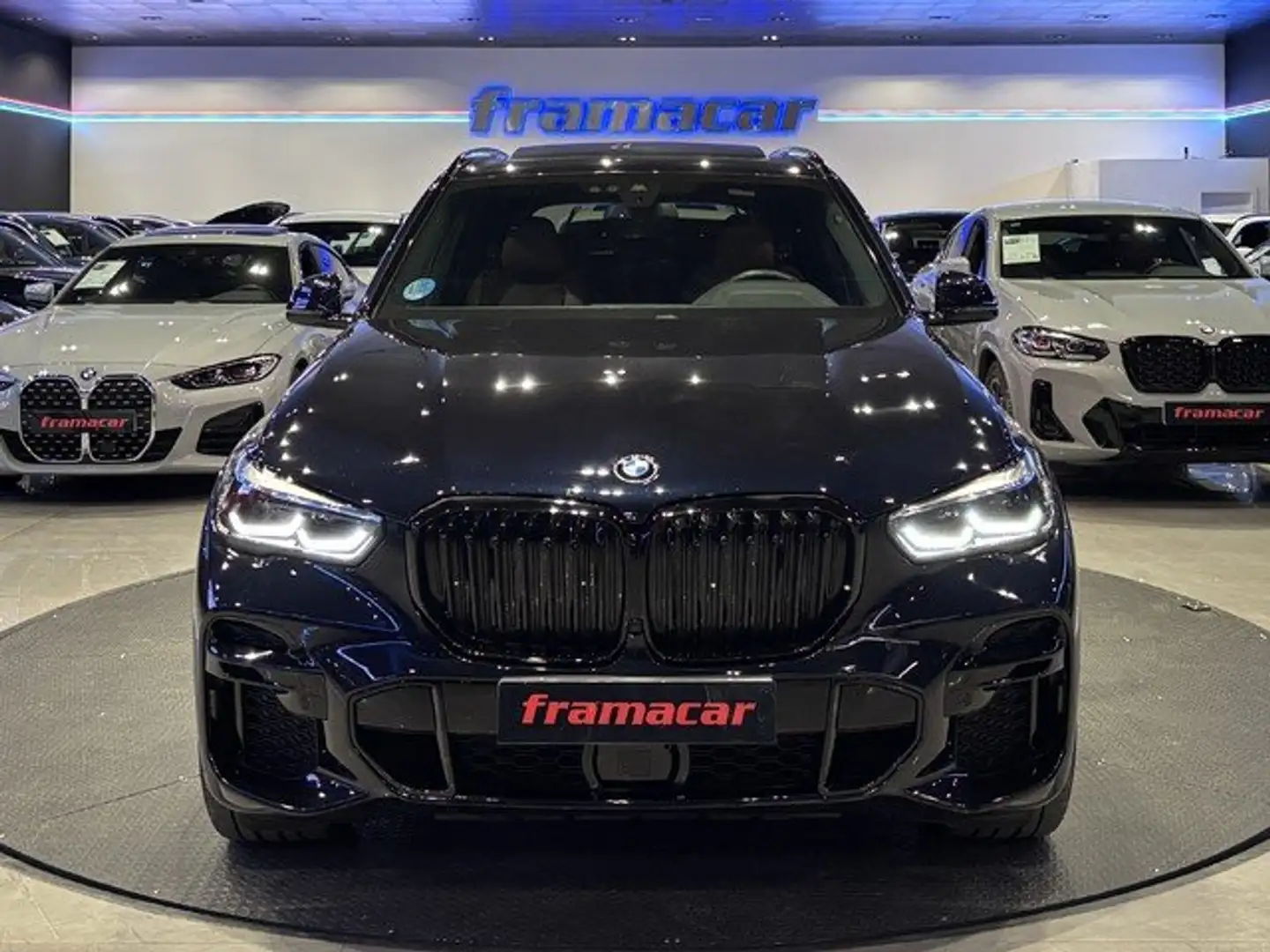 BMW X5 xDrive 30dA Negro - 2