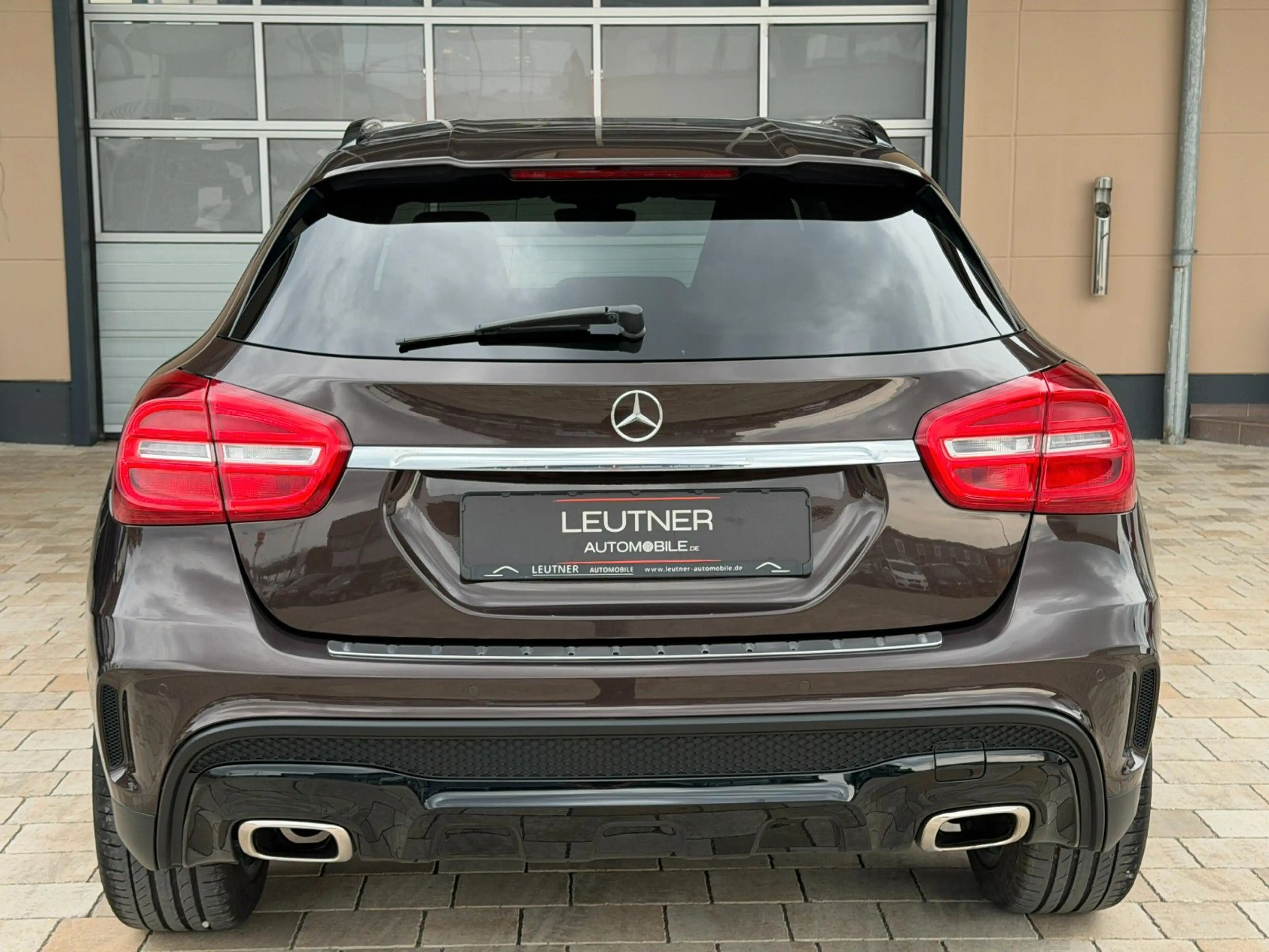 Mercedes-Benz GLA 200 AMG 2.Hand MB-Service Top !!! — photo 10