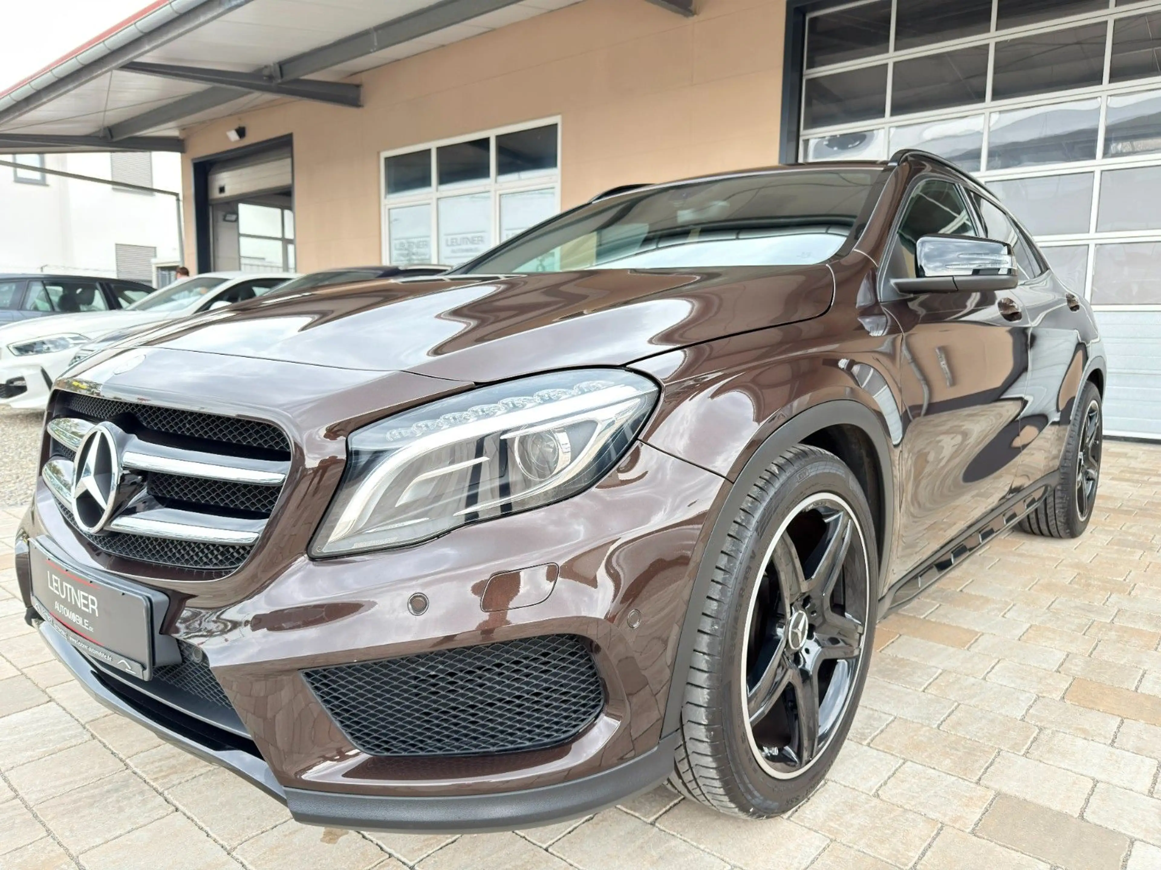 Mercedes-Benz GLA 200 AMG 2.Hand MB-Service Top !!! — photo 5