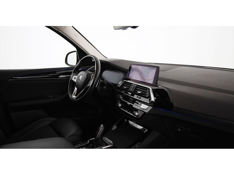 BMW X3 xDrive 30e xLine Aut LED RADAR LEDER SITZHZG — photo 12