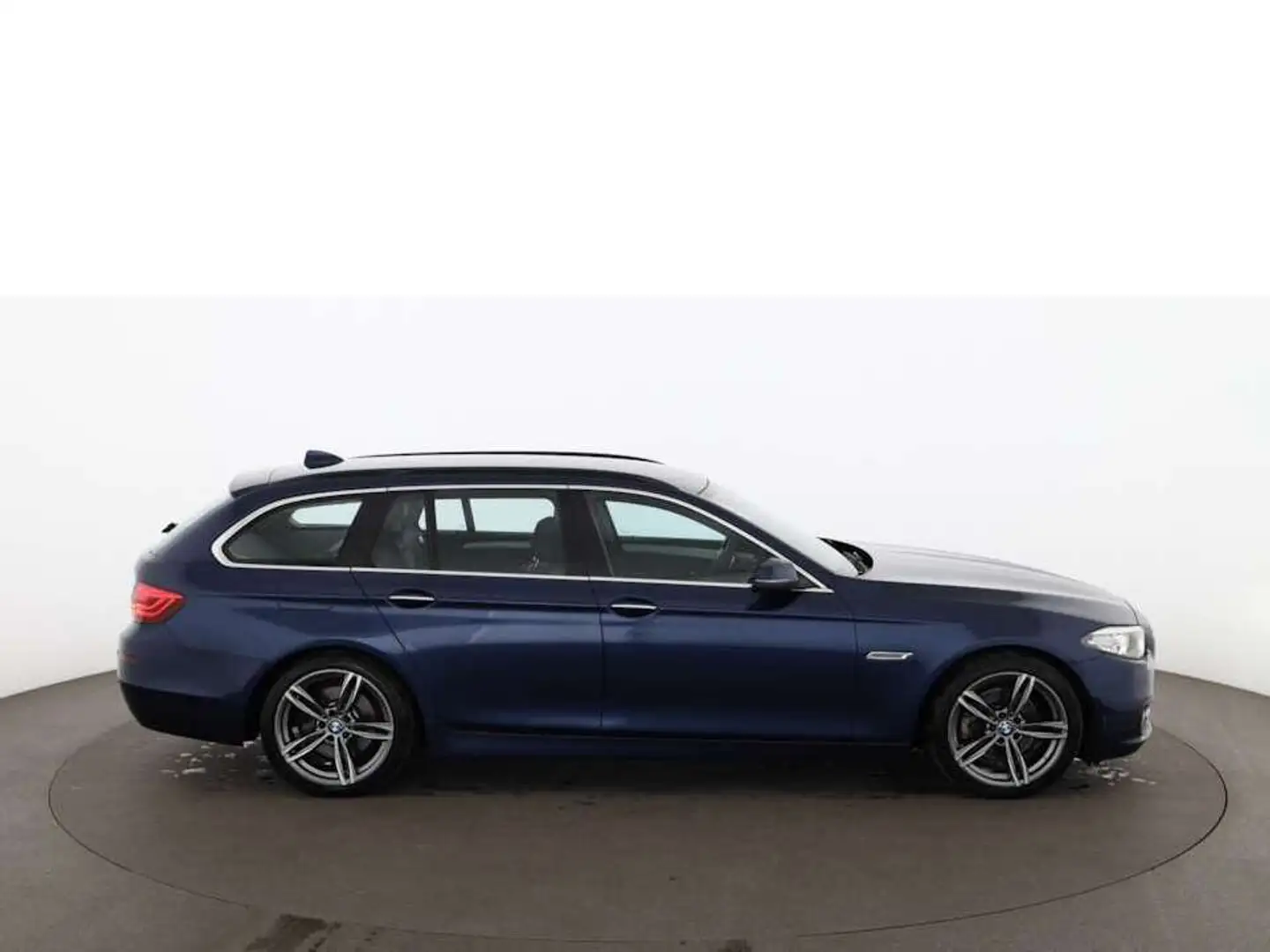 BMW 520 d Touring xDrive Aut XENON NAVI LEDER SITZHZG Bleu - 2