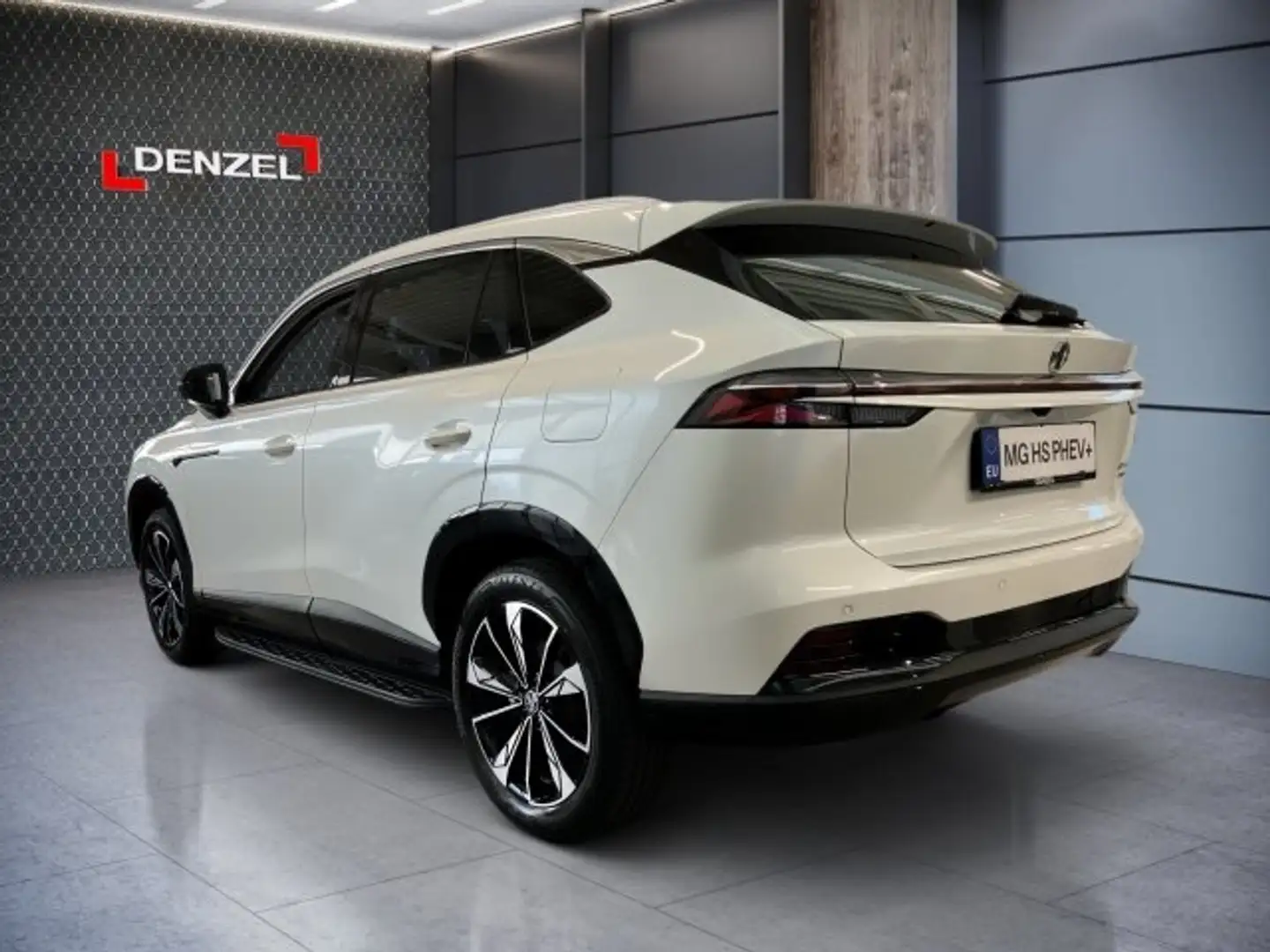 MG HS PHEV+ Comfort Stoff Schwarz Bianco - 2