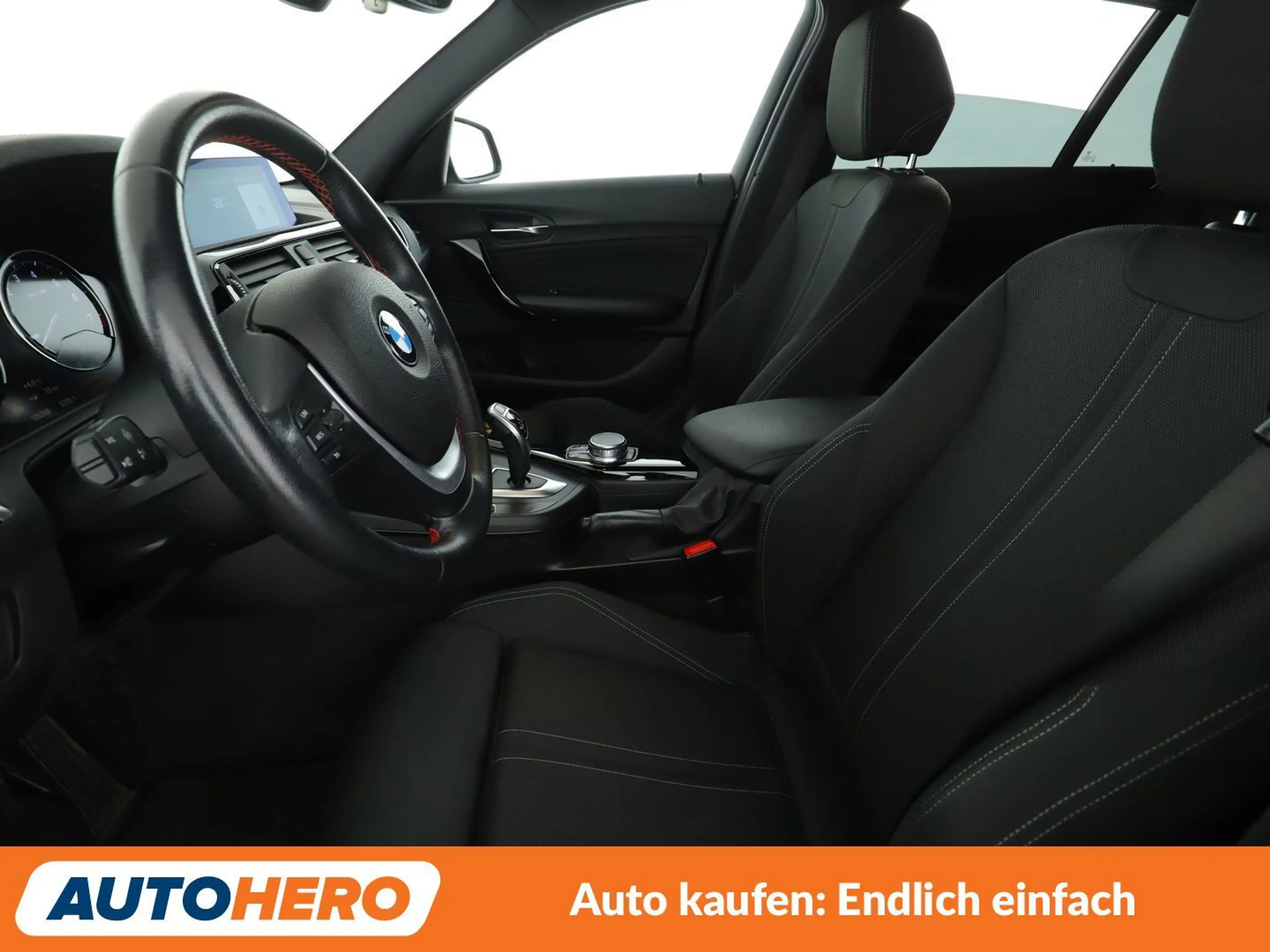 BMW 125 125i Edition Sport Line Shadow Aut.*NAVI*LED*PDC* — photo 10