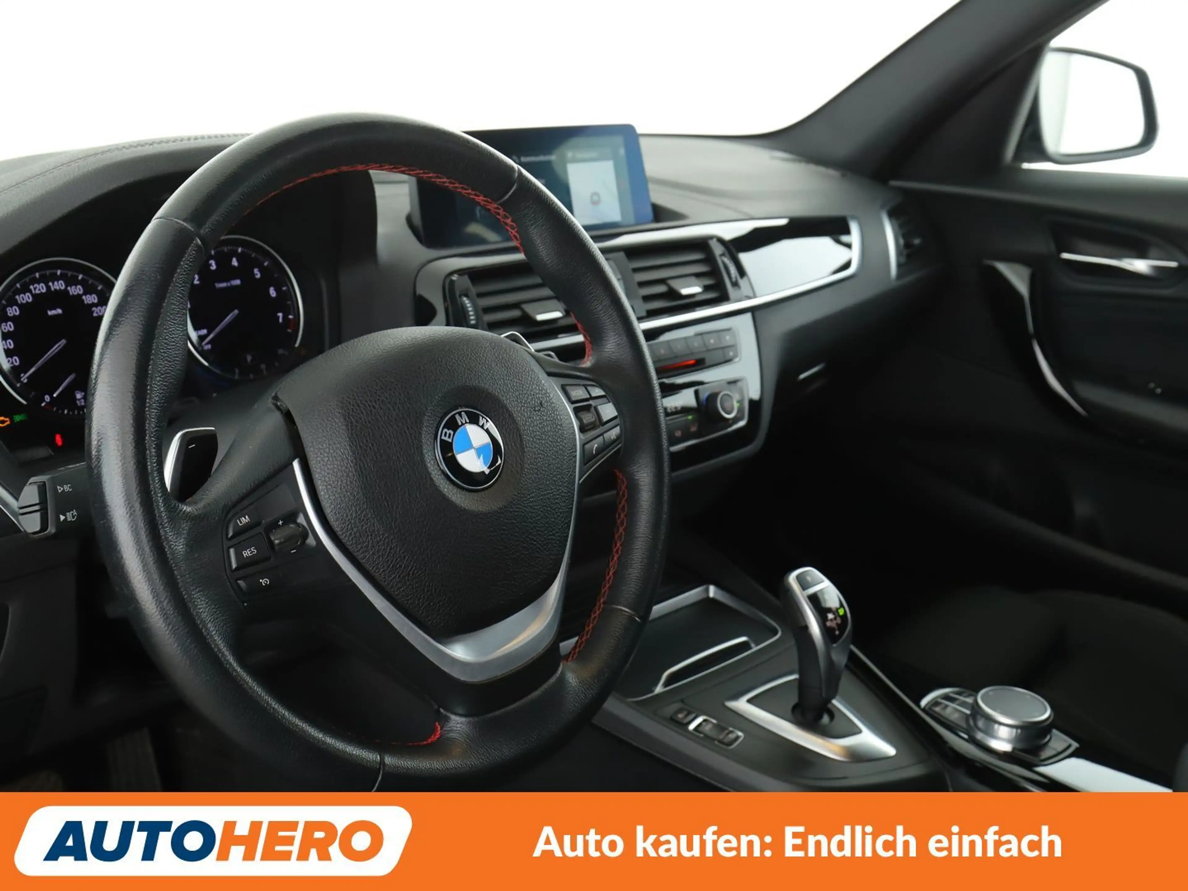 BMW 125 125i Edition Sport Line Shadow Aut.*NAVI*LED*PDC* — photo 11