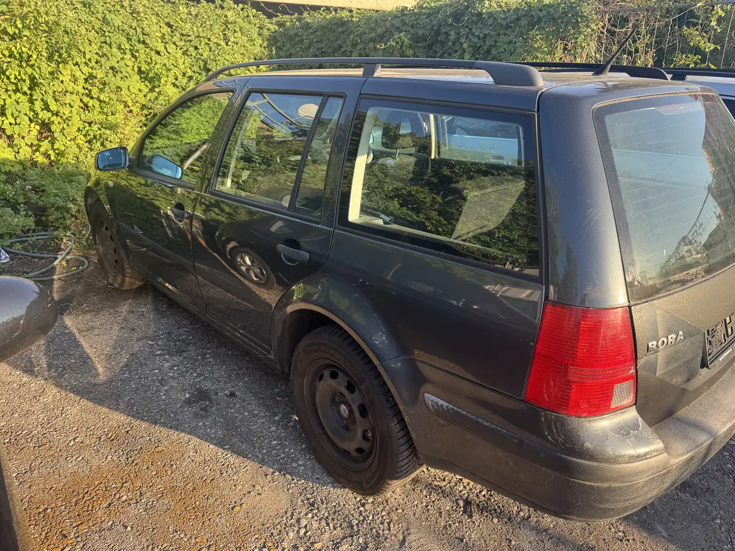 Volkswagen Bora Variant Highline 1,9 TDI PD - 1
