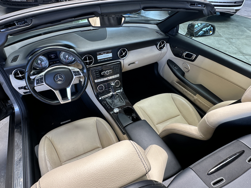 Mercedes-Benz SLK 200 CGI  BlueEfficiency — photo 13