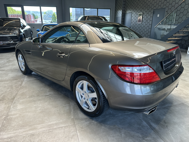 Mercedes-Benz SLK 200 CGI  BlueEfficiency — photo 9
