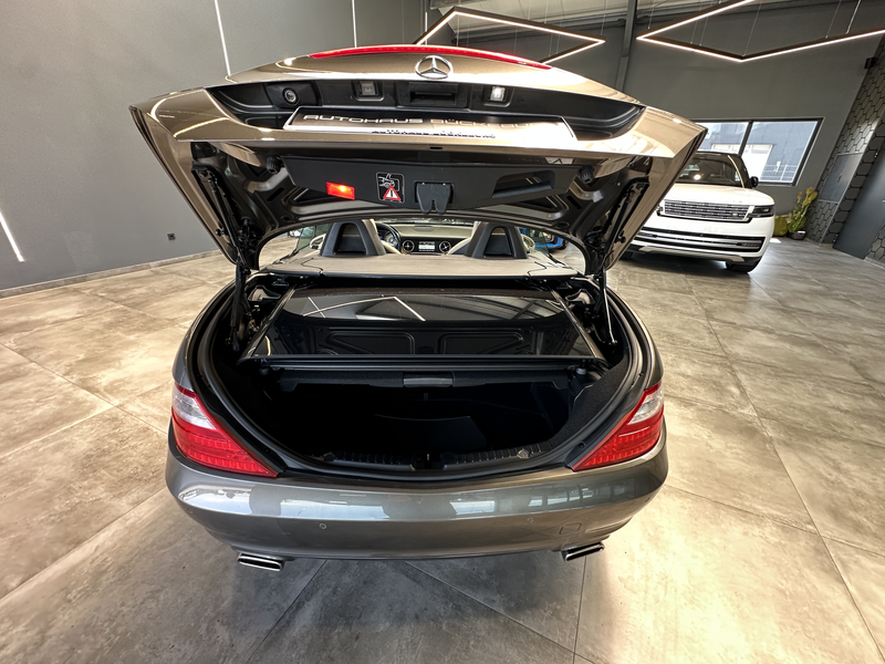 Mercedes-Benz SLK 200 CGI  BlueEfficiency — photo 11