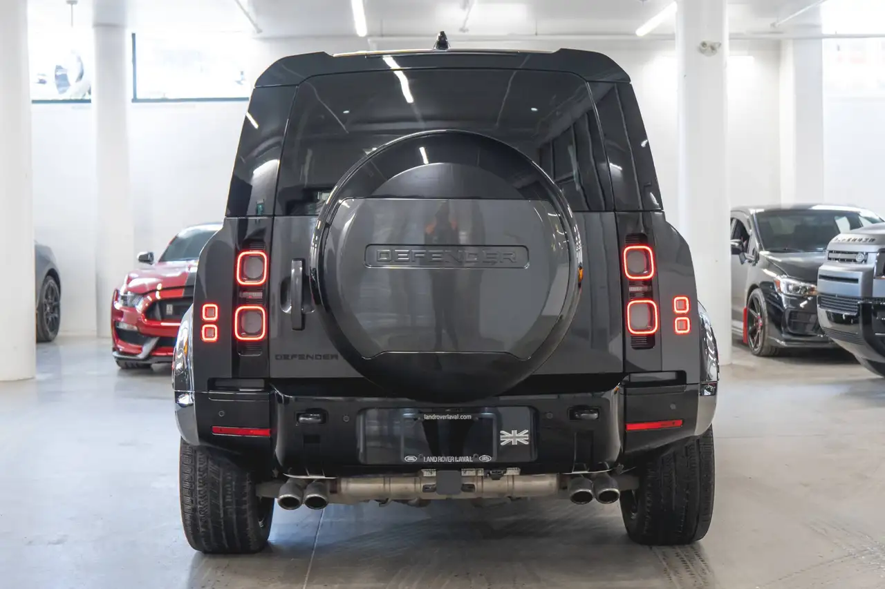 Land Rover Defender снимка Land Rover Defender
