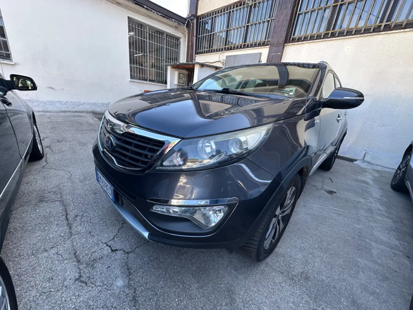 Kia Sportage 2.0 CRDI VGT AWD Plus Grigio - 1