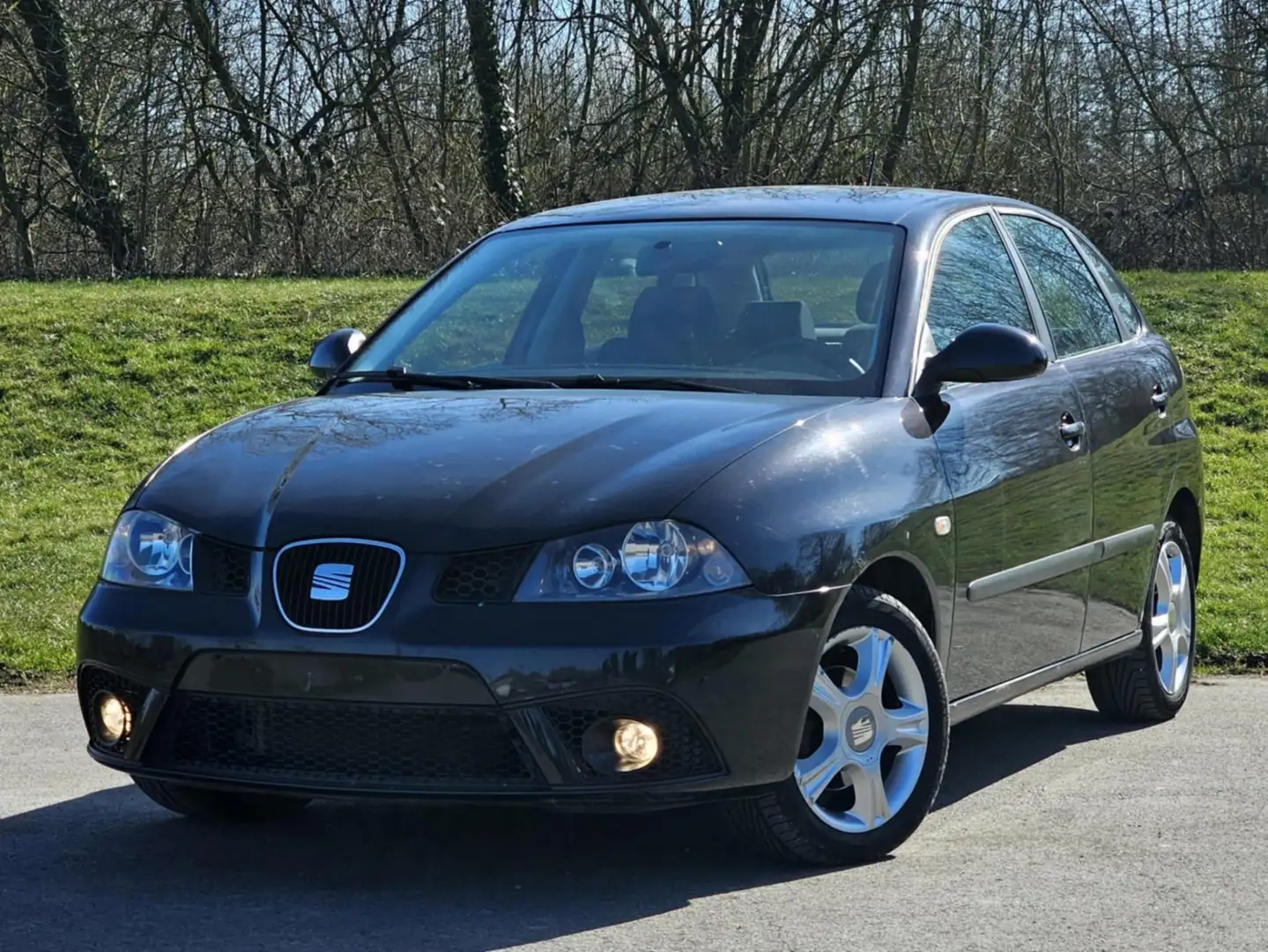 SEAT Ibiza 1.4+TDi Zwart - 1