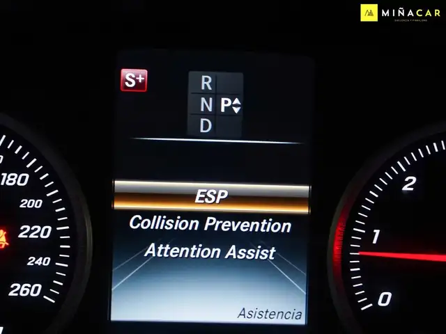 Mercedes-Benz C-Class view 16
