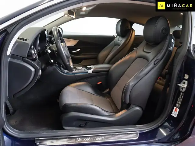 Mercedes-Benz C-Class view 6