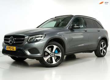 350e 4MATIC - AMG - Panorama - Burmester - Leder -