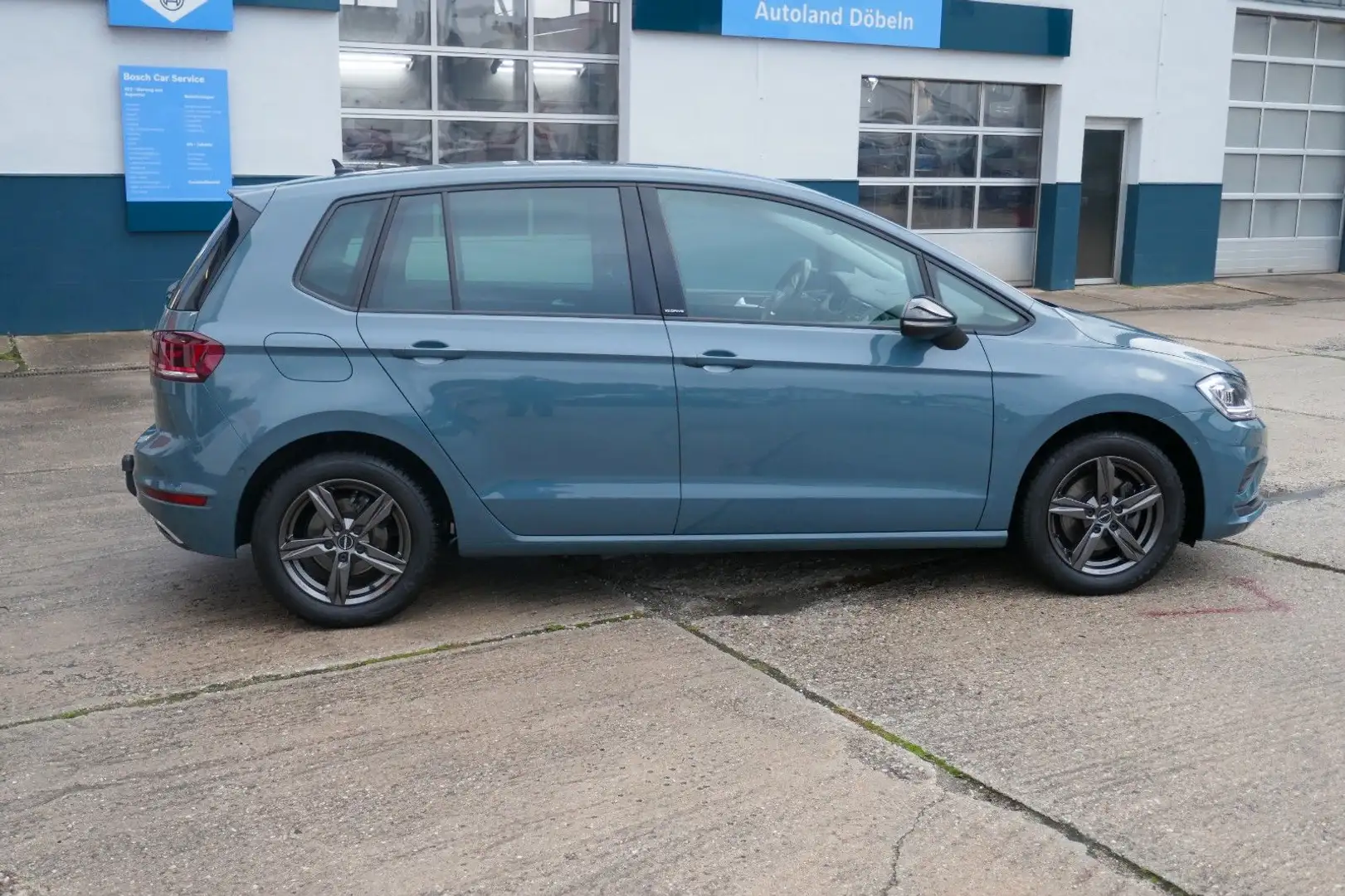 Volkswagen Golf Sportsvan IQ.DRIVE LED/ACC/NAV/PDC Blau - 2