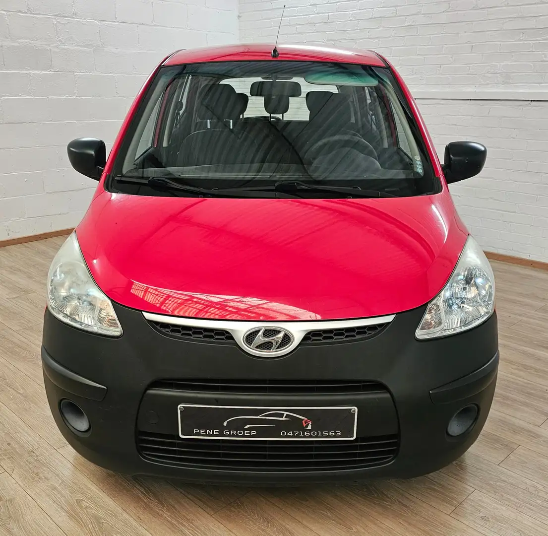 Hyundai i10 1.1 CRDi Comfort Red - 2