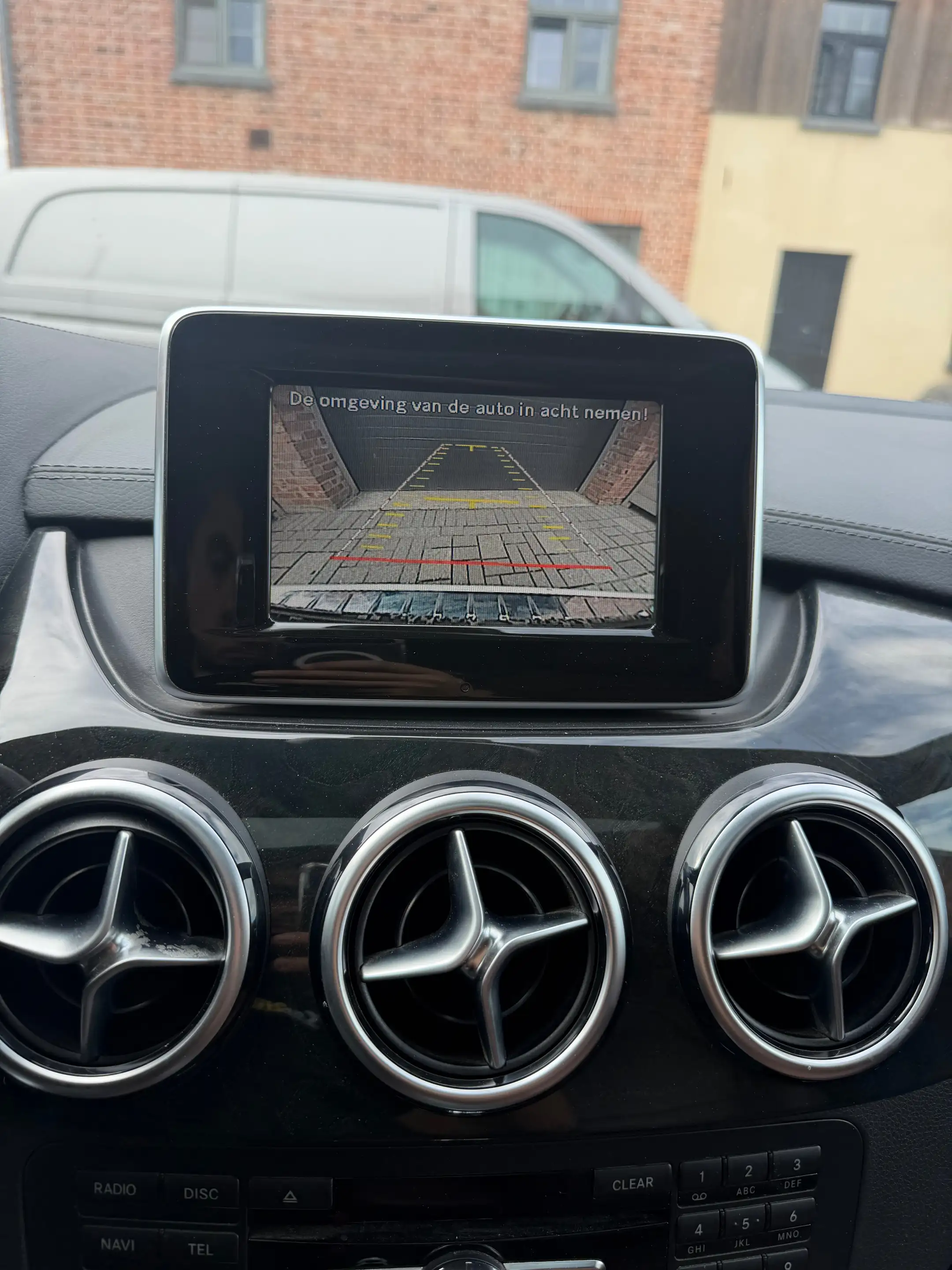 Mercedes-Benz B 200 B 200 CDI — photo 11