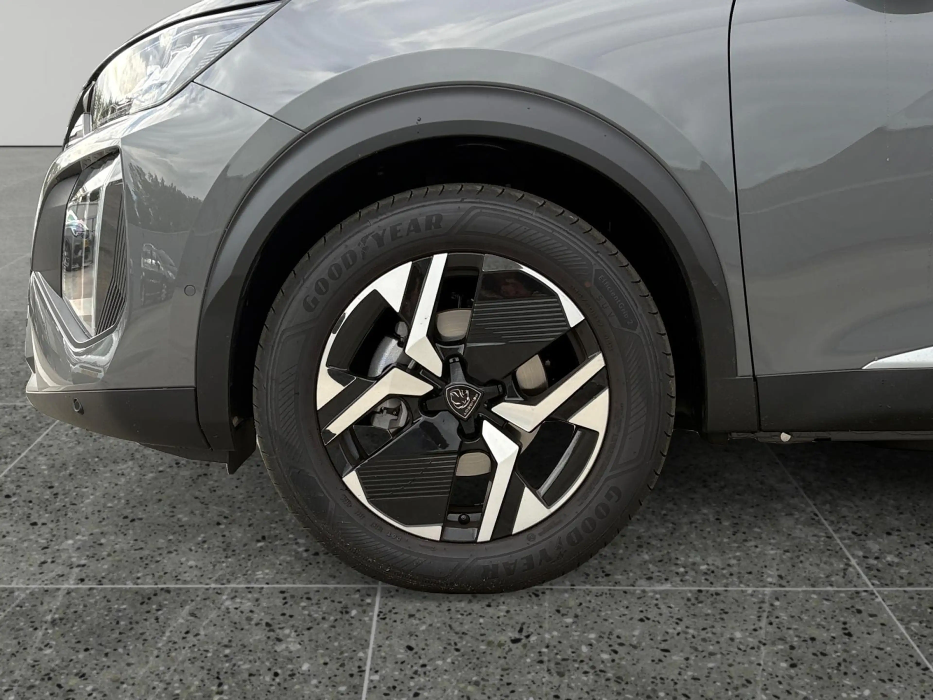 Peugeot 2008 Allure Pack 1.2 Turbo 100 | ADAPTIVE CRUISE | 360° — photo 10