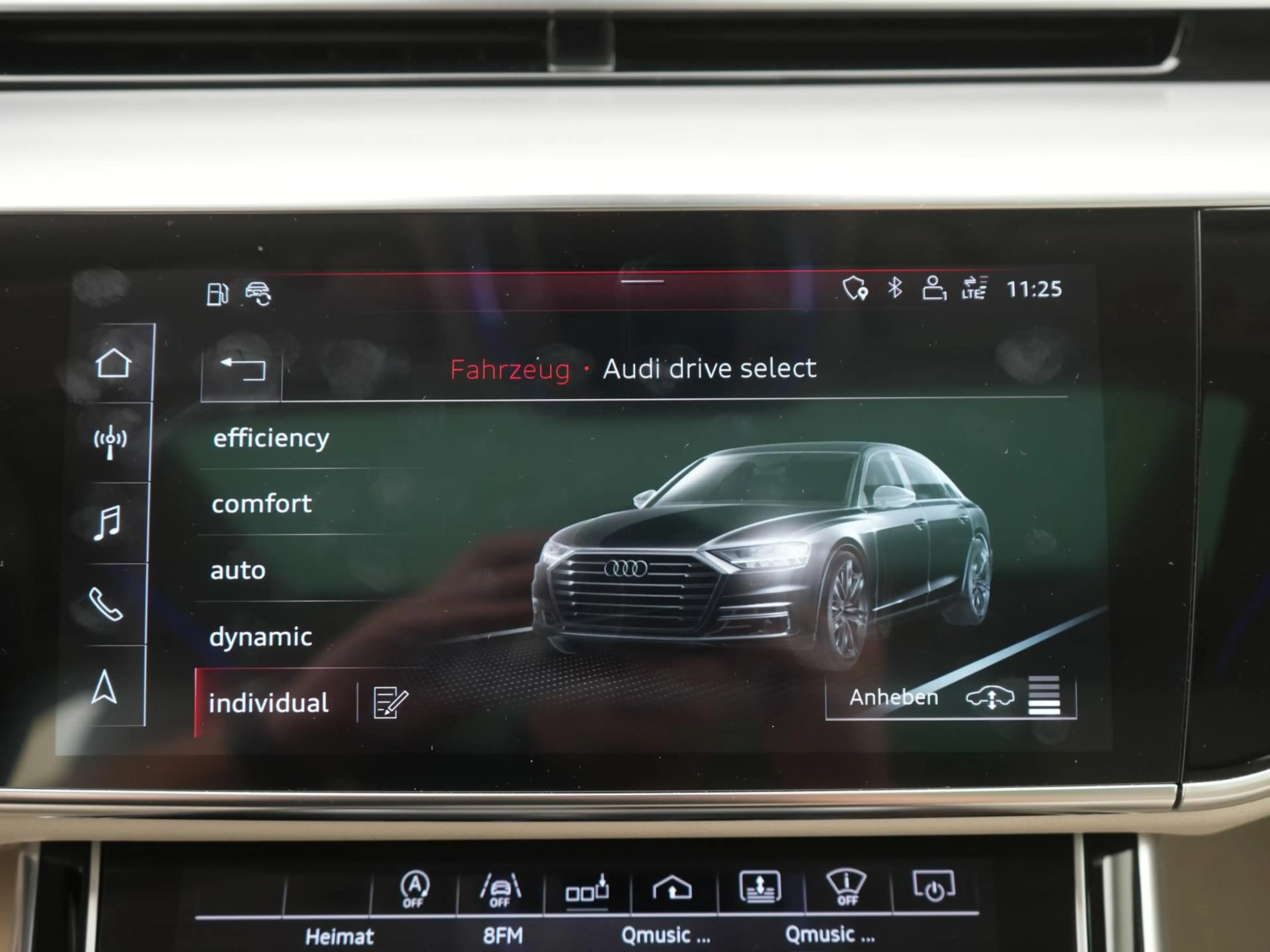 Audi A8 L quattro,MATRIX,LUFT,PANO,TV,360°,TOTW,MEMO — photo 22
