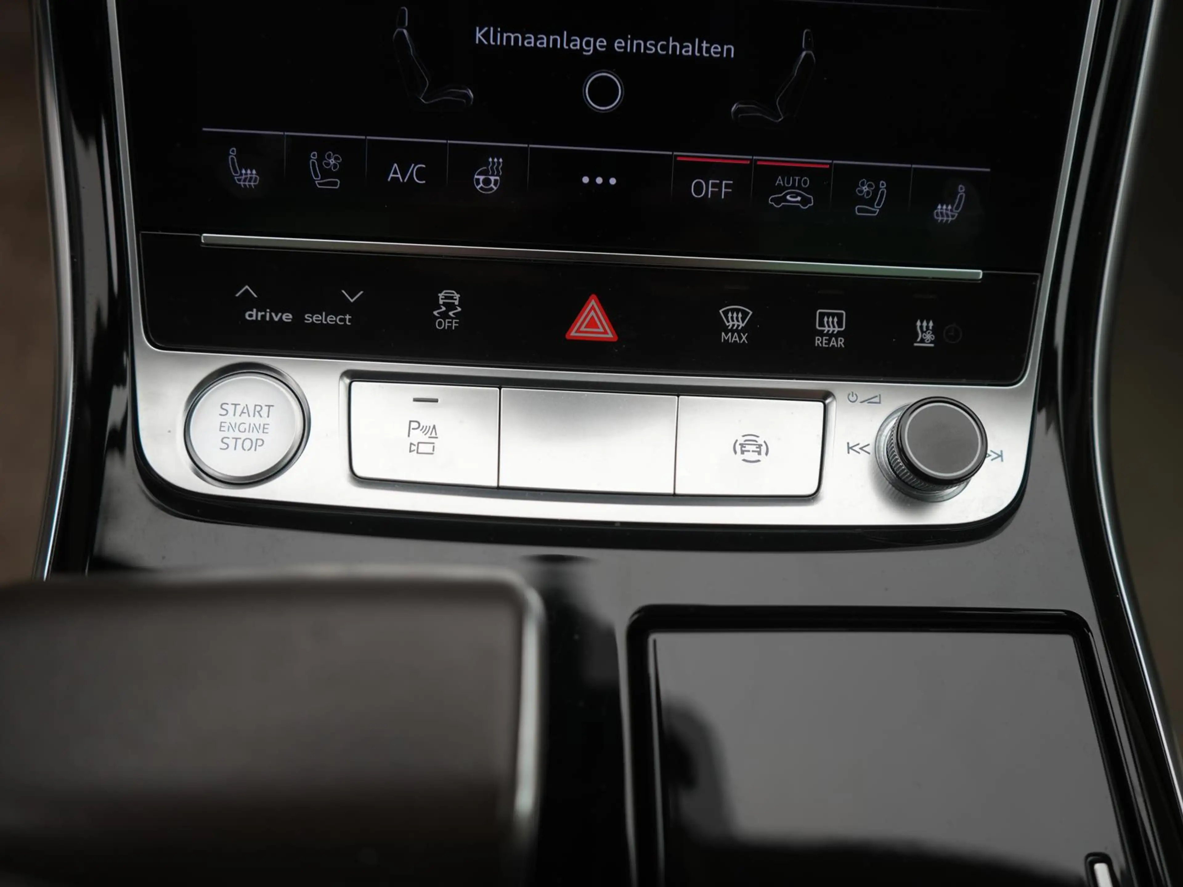 Audi A8 L quattro,MATRIX,LUFT,PANO,TV,360°,TOTW,MEMO — photo 26
