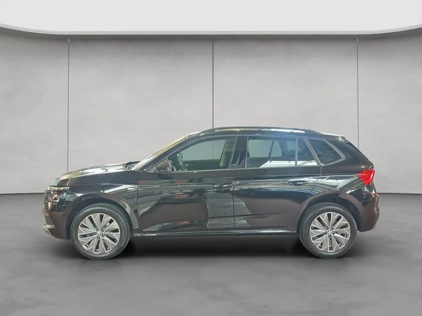 Skoda Kamiq 1.0 TSI DSG Tour Schwarz - 2