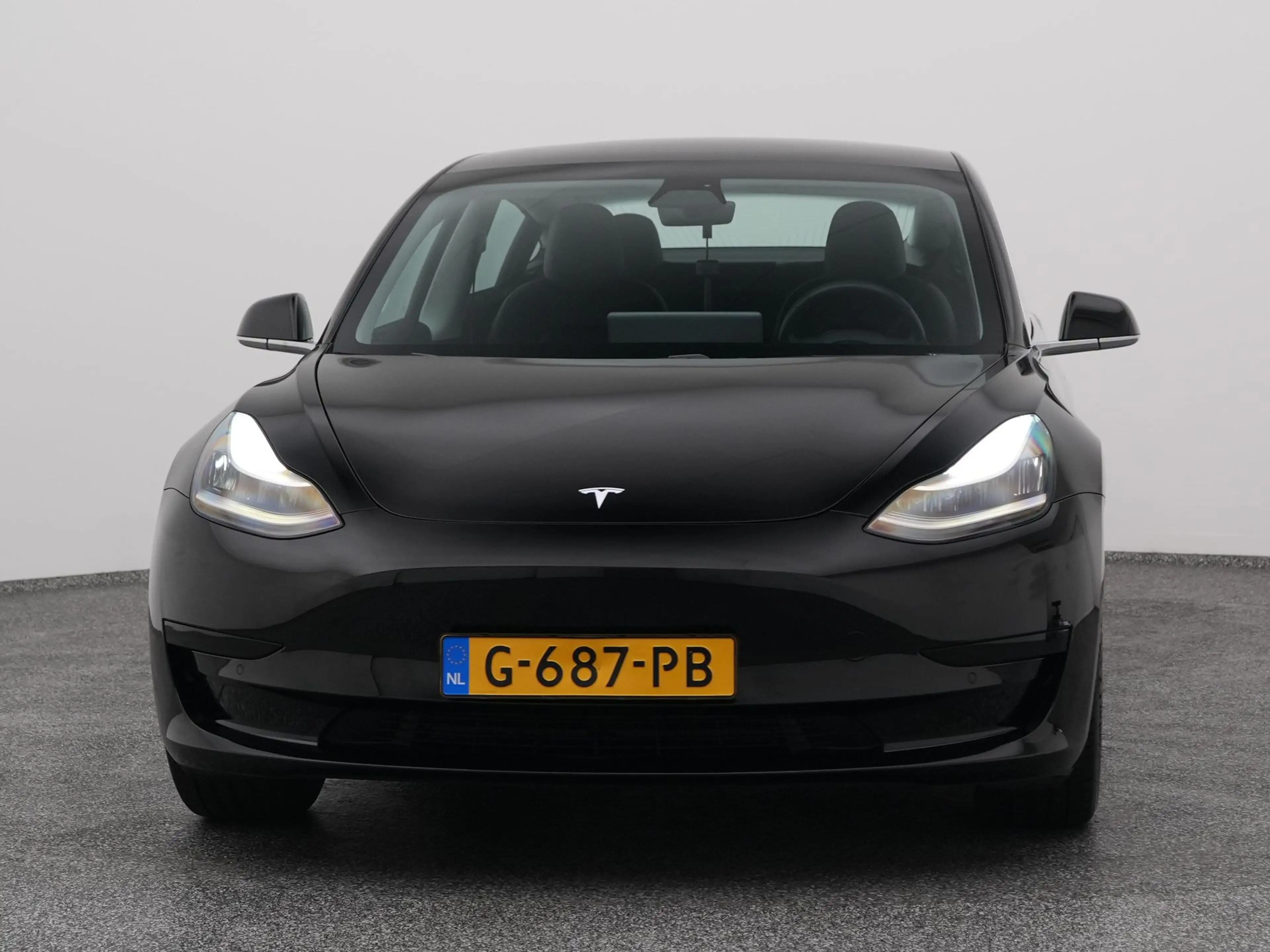 Tesla Model 3 Standard RWD Plus 60 kWh | PANO | AUTOPILOT | STOE — photo 10