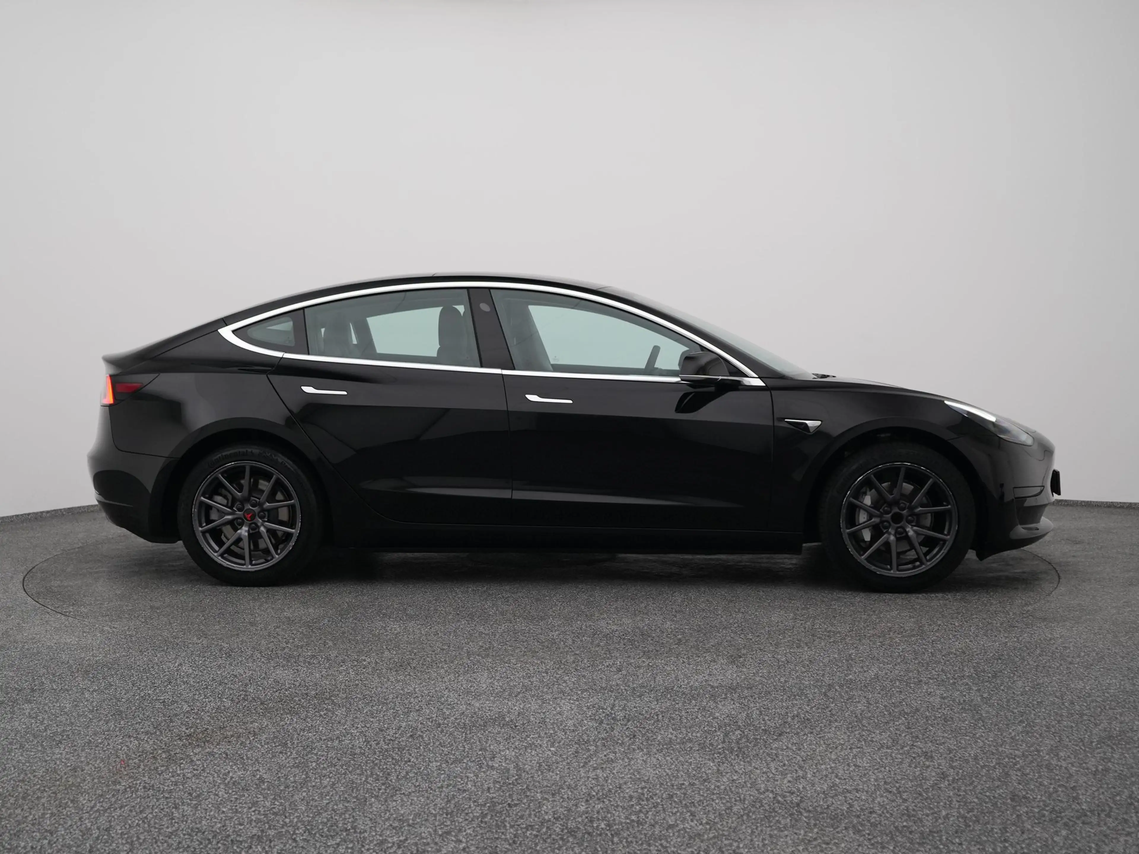 Tesla Model 3 Standard RWD Plus 60 kWh | PANO | AUTOPILOT | STOE — photo 15