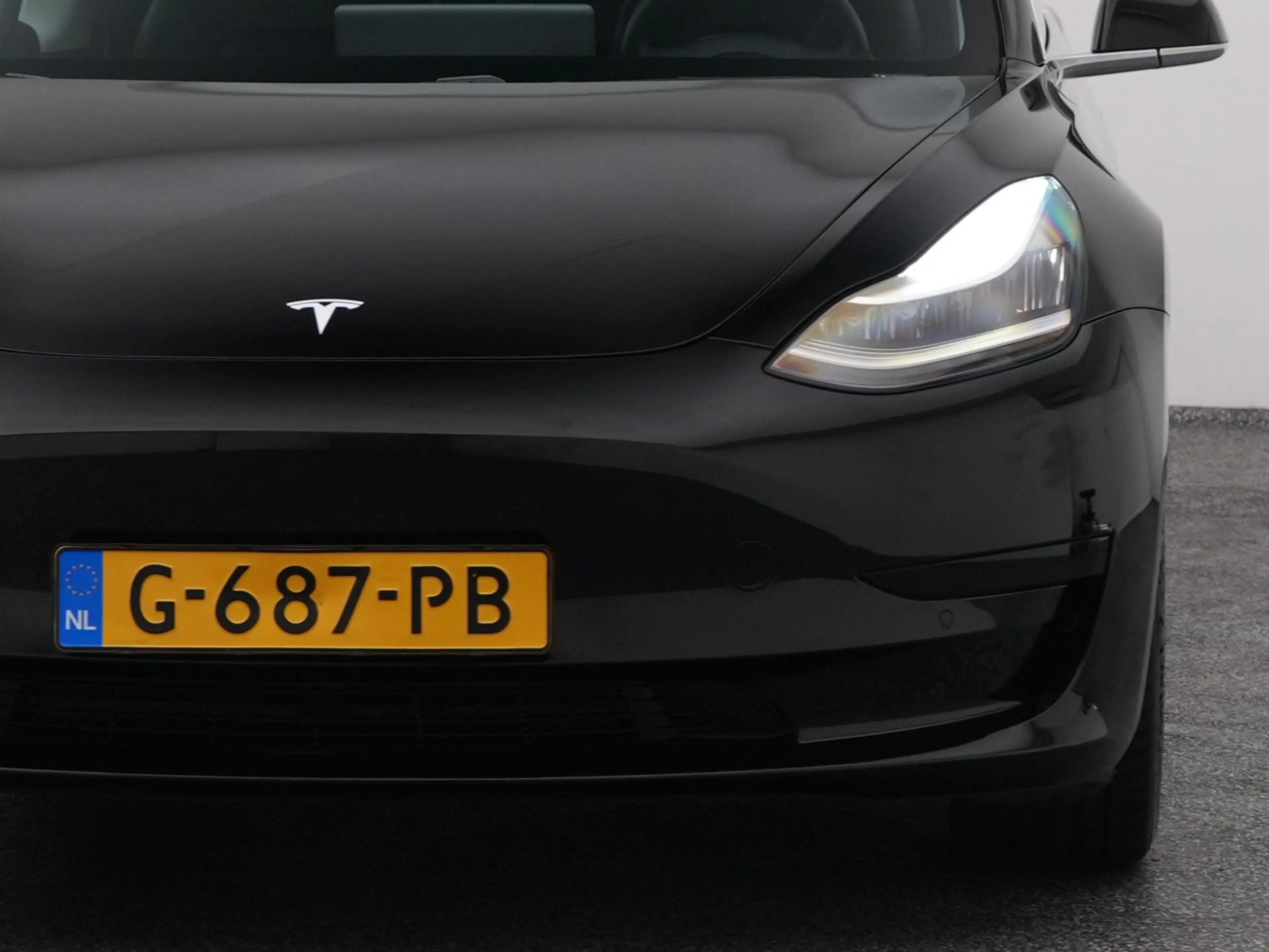 Tesla Model 3 Standard RWD Plus 60 kWh | PANO | AUTOPILOT | STOE — photo 20