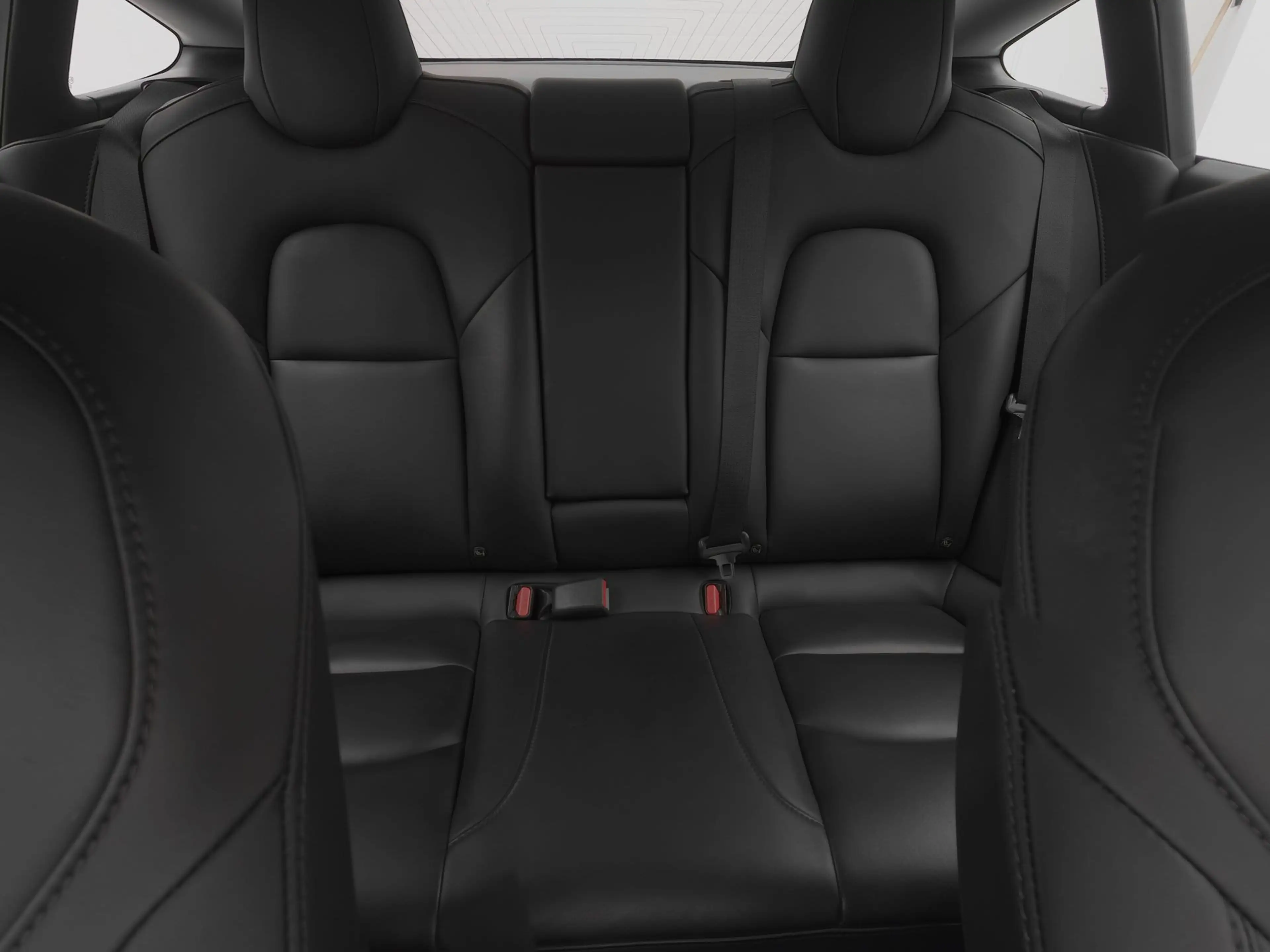 Tesla Model 3 Standard RWD Plus 60 kWh | PANO | AUTOPILOT | STOE — photo 5