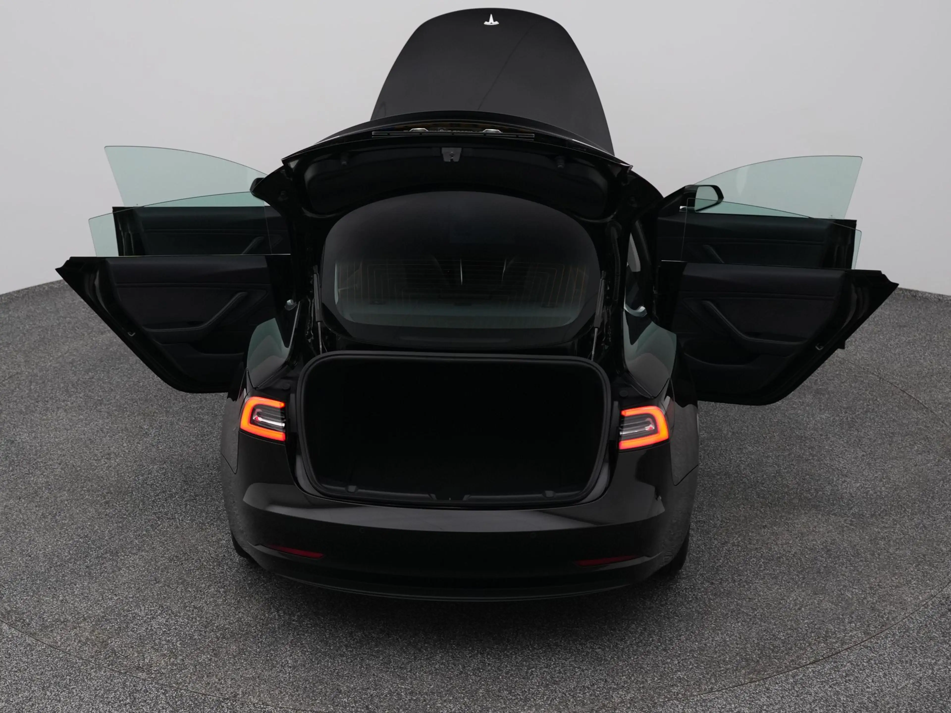 Tesla Model 3 Standard RWD Plus 60 kWh | PANO | AUTOPILOT | STOE — photo 30