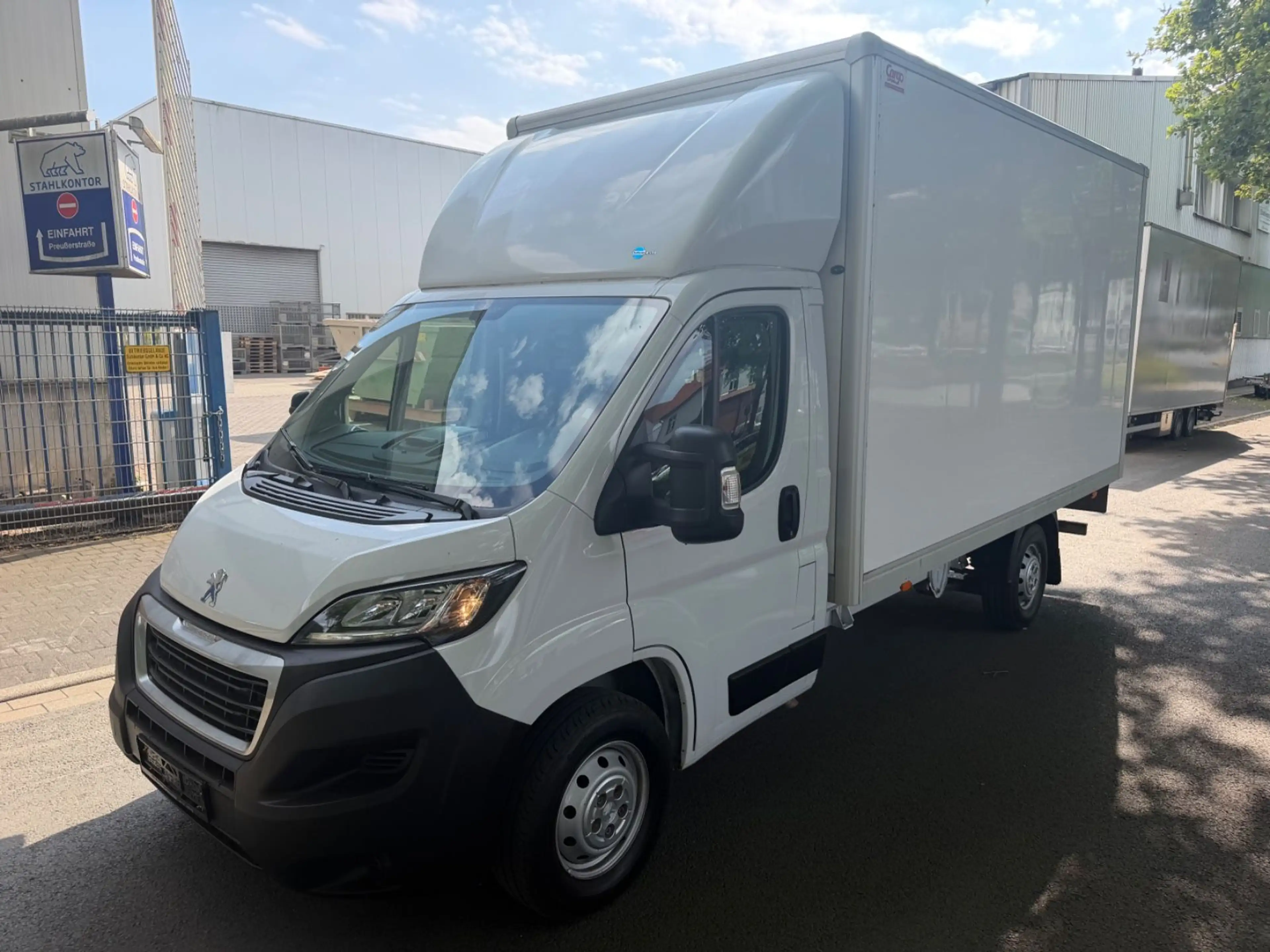 Peugeot Boxer Kofferwagen L2H2 2.2HDI