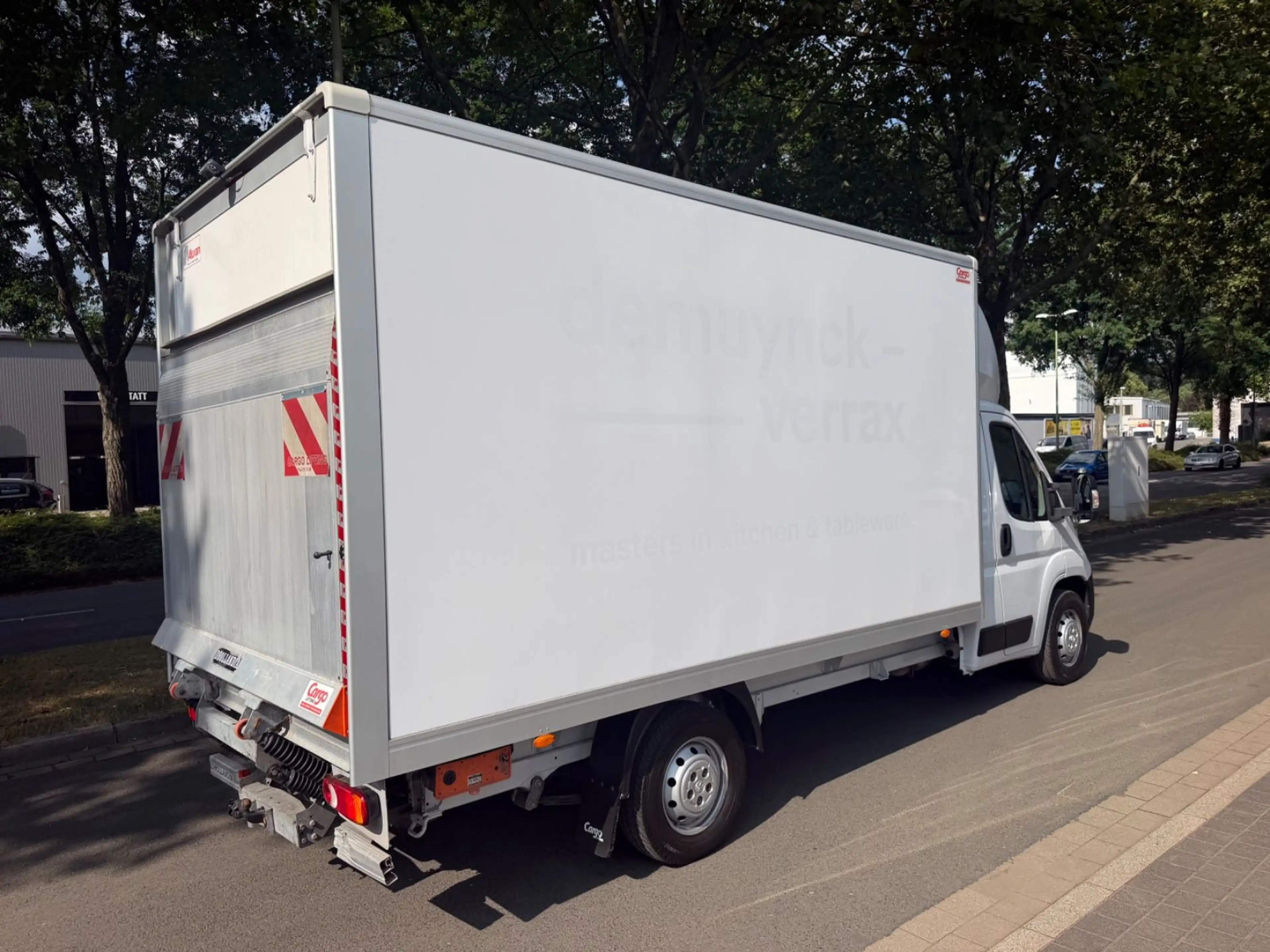 Peugeot Boxer Kofferwagen L2H2 2.2HDI — photo 4