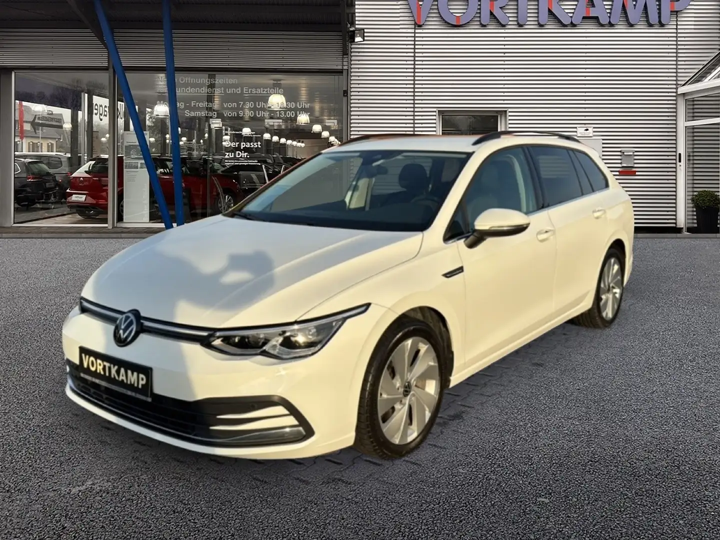 Volkswagen Golf VIII Variant Style H&K/AHK/IQLight Weiß - 2