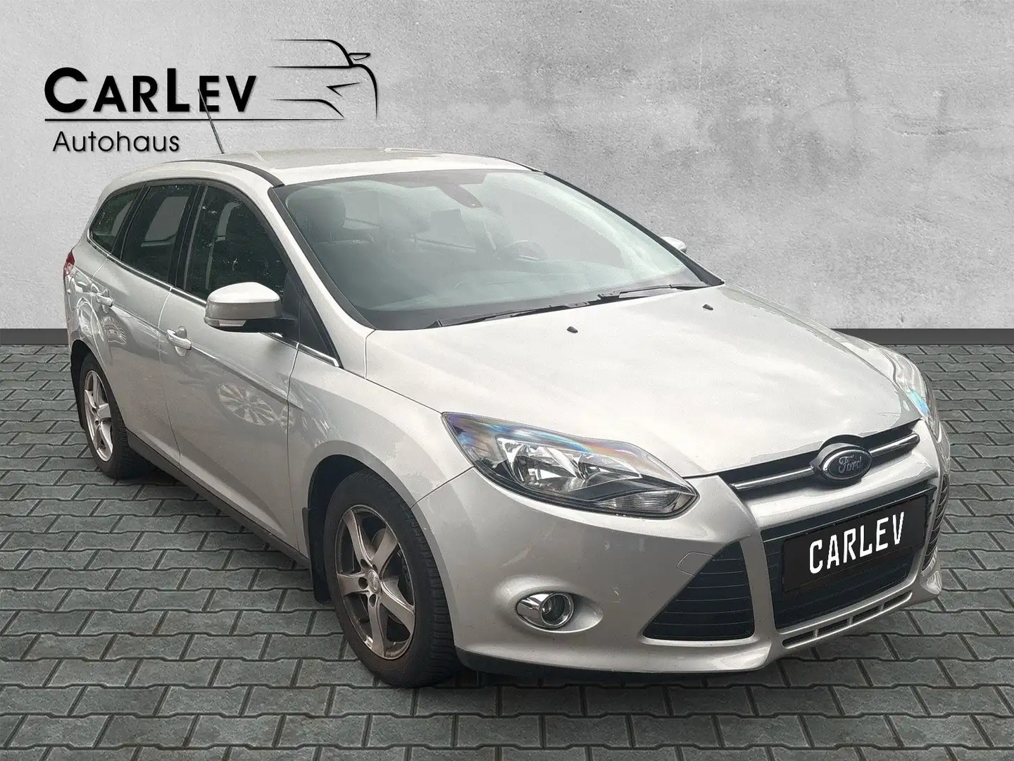 Ford Focus Zahnriemen neu LM-Felgen Start/Stop Silber - 1