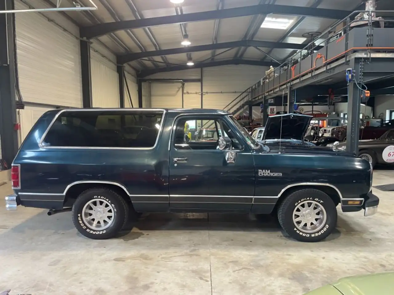 Dodge Charger D150 5.2 V8, foto 12