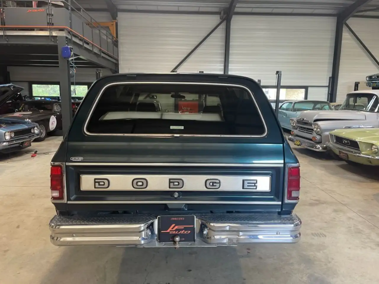 Dodge Charger D150 5.2 V8, foto 9