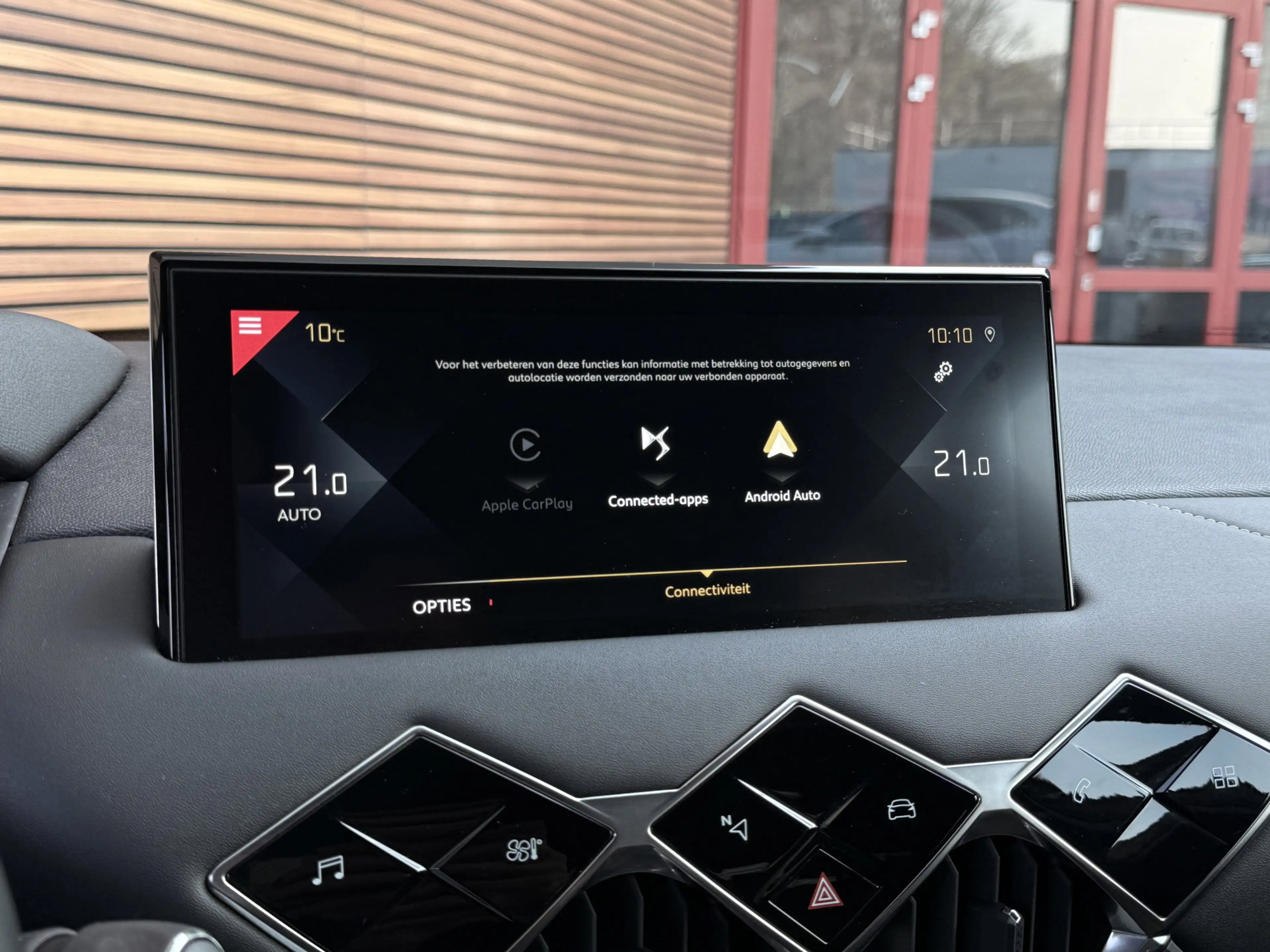 DS Automobiles DS 3 Crossback 1.2 PureTech Rivoli — photo 32