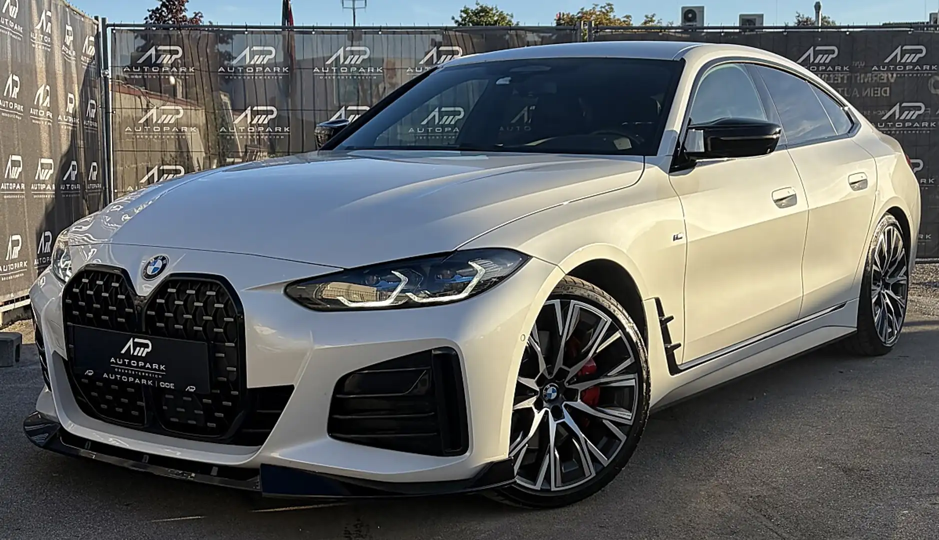 BMW 440 i xDrive Gran Coupe*LASER*M4SITZE*360*HK*HUD*AC... Weiß - 1