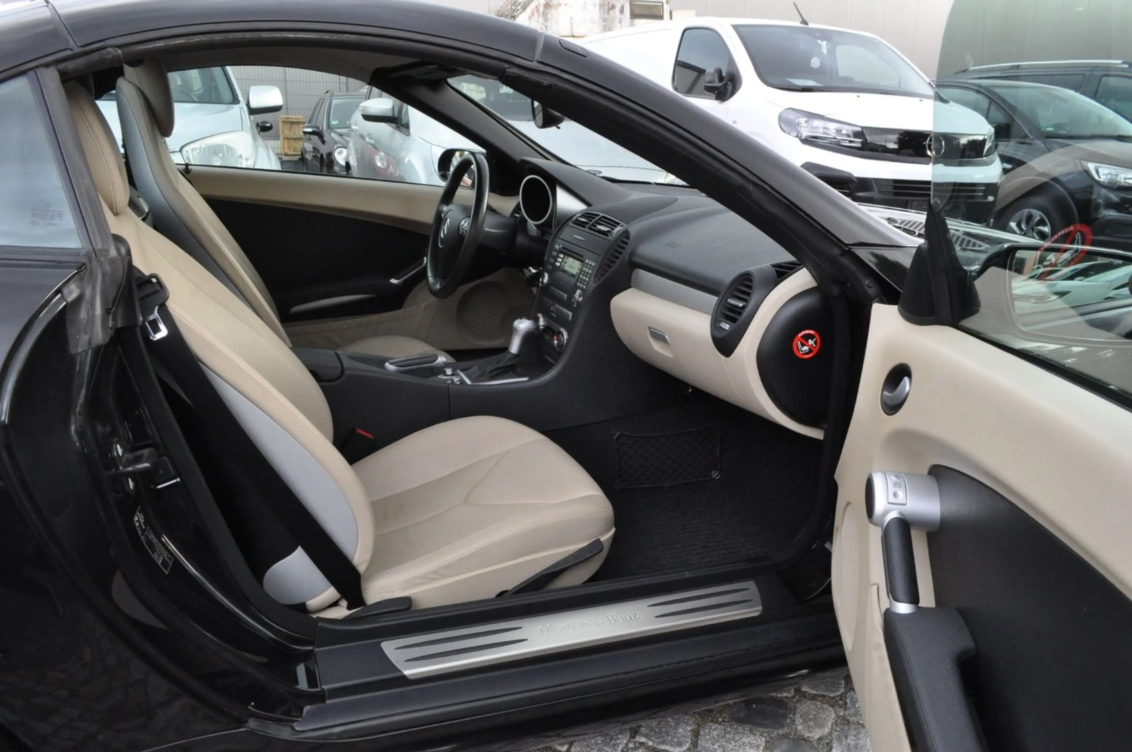 Mercedes-Benz SLK 280 Mercedes-Benz Roadster SLK 280 /S-HEFT/PDC/KLIMA — photo 9