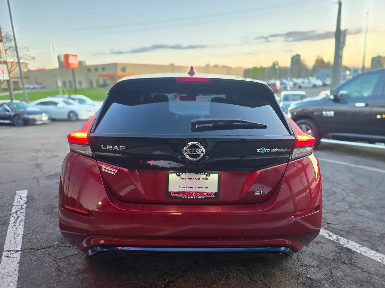 Nissan Leaf снимка Nissan Leaf