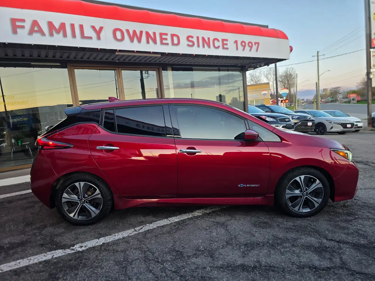 Nissan Leaf снимка Nissan Leaf