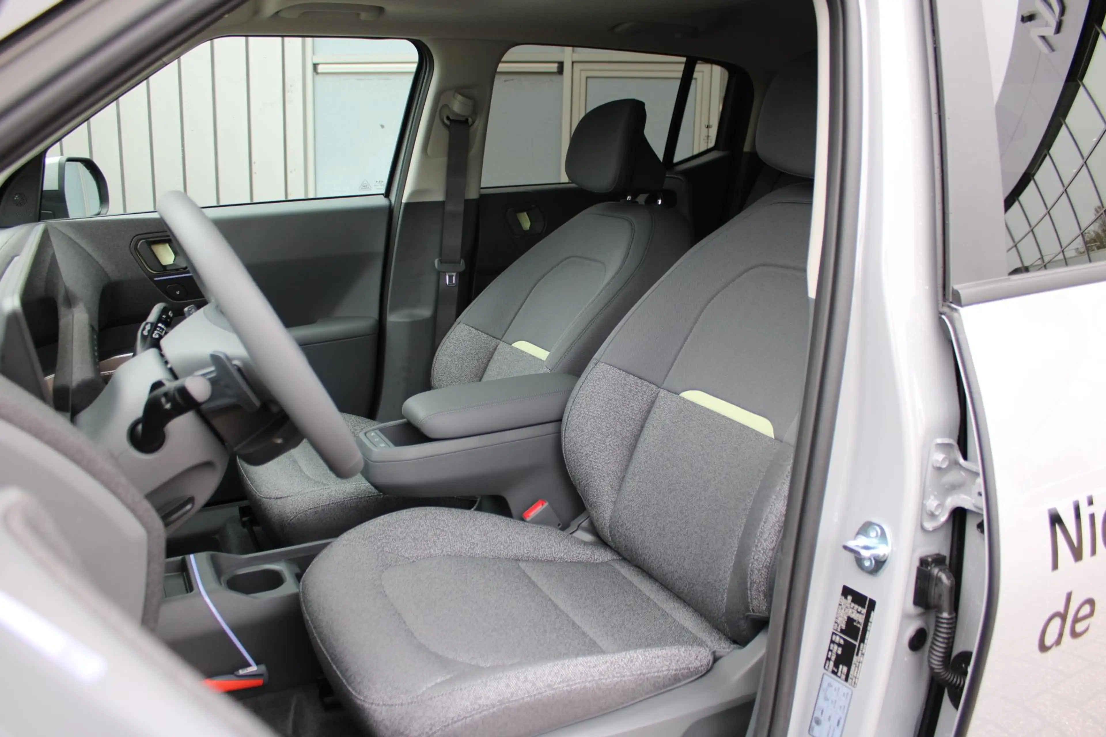 Kia EV2 Plus Advanced 42.2 kWh | Direct beschikbaar | — photo 9